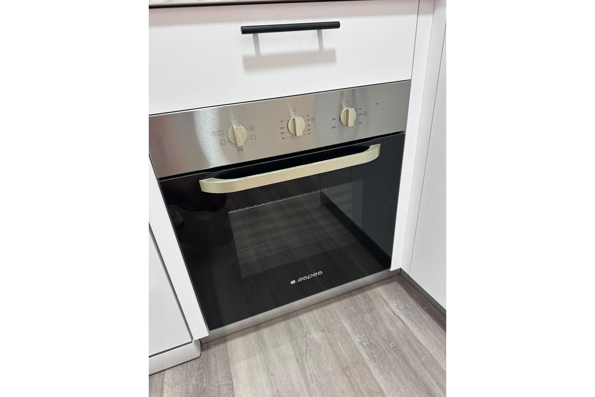 Brukt - Apartment -
Torrevieja - Centro - Muelle Pesquero