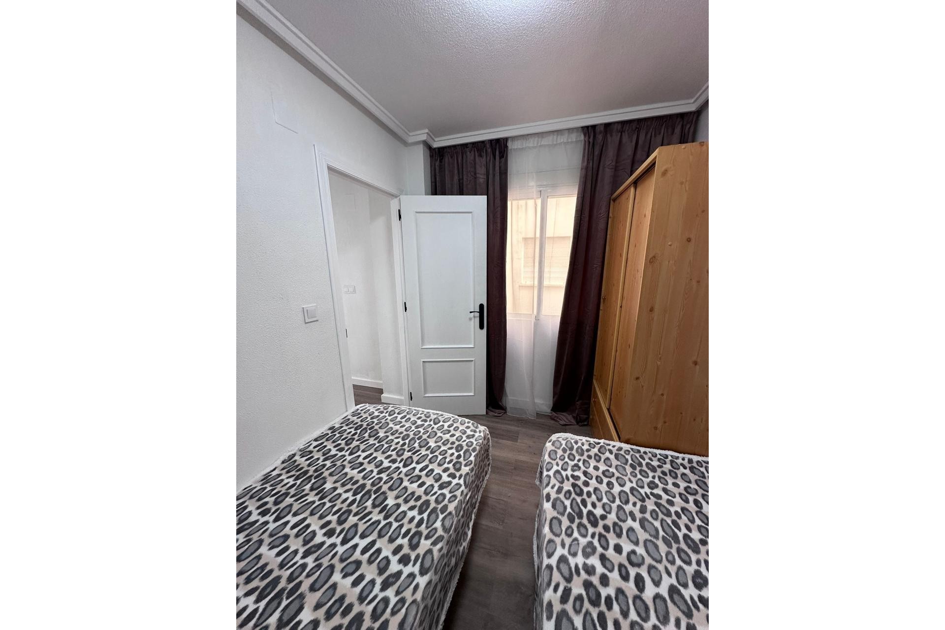 Brukt - Apartment -
Torrevieja - Centro - Muelle Pesquero