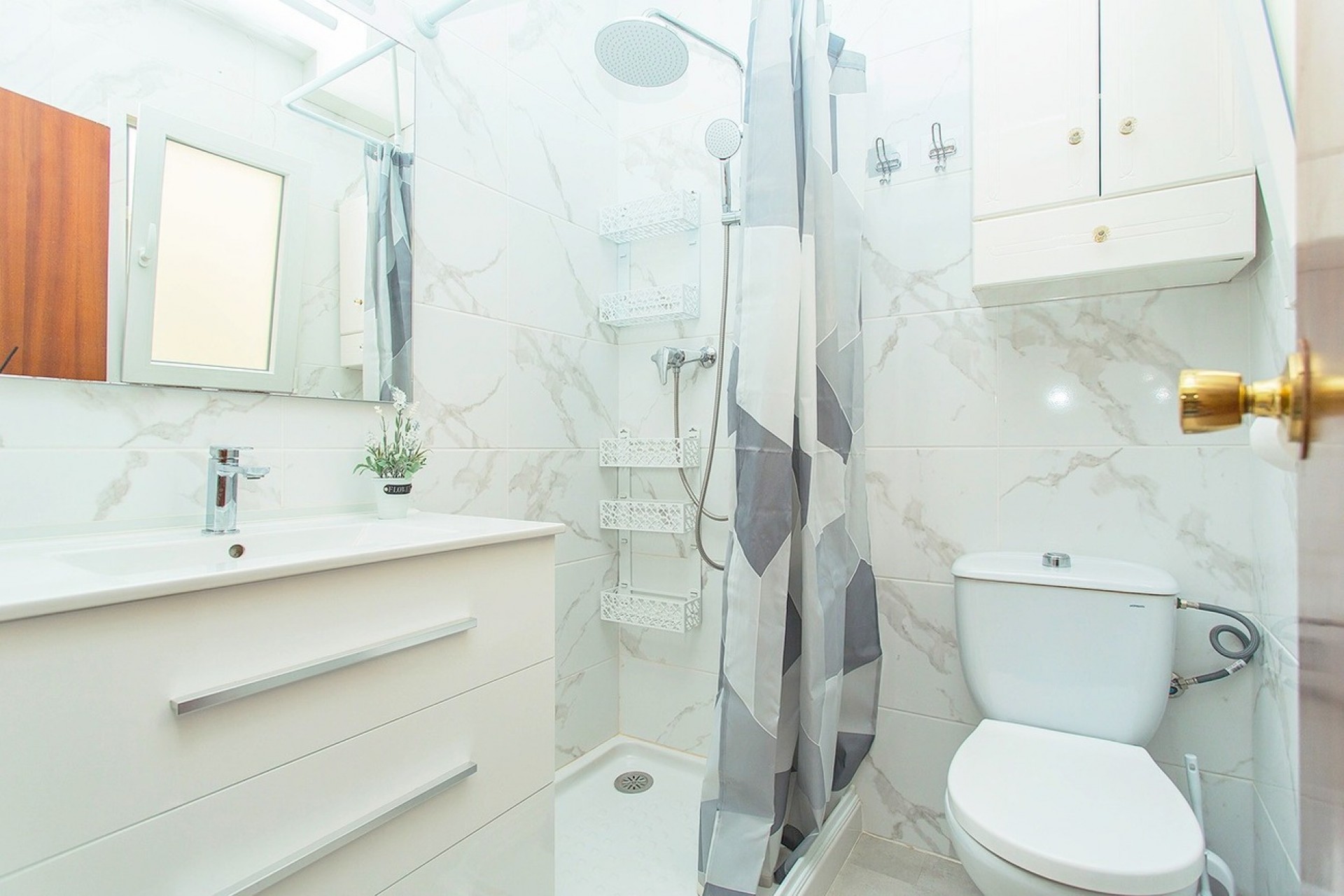 Brukt - Apartment -
Torrevieja - Centro-Muelle Pesquero