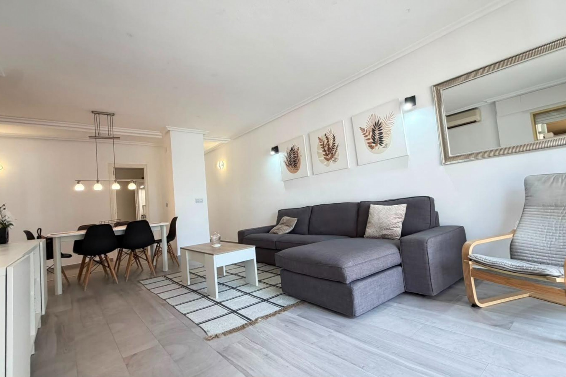Brukt - Apartment -
Torrevieja - Centro - Muelle Pesquero