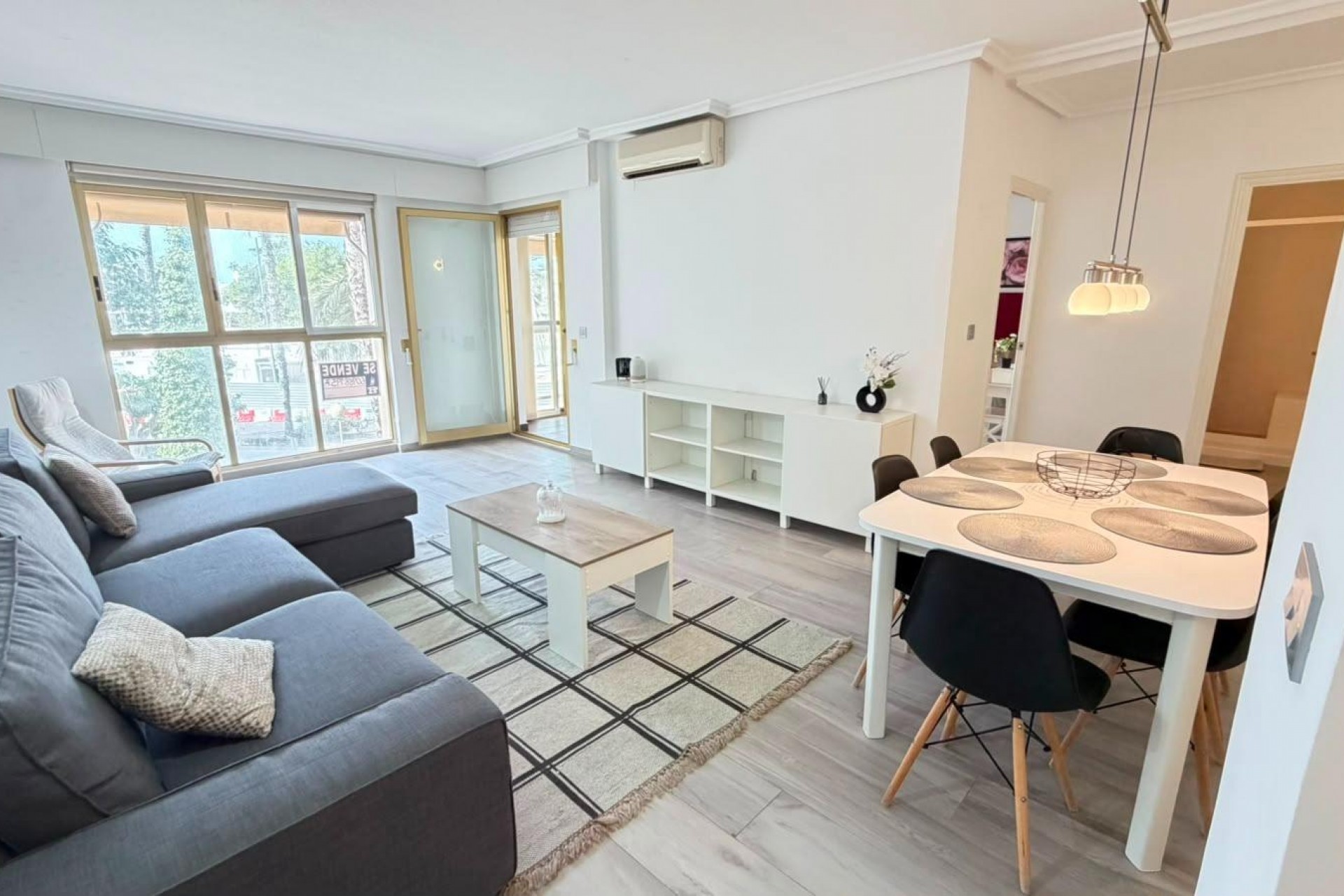 Brukt - Apartment -
Torrevieja - Centro - Muelle Pesquero