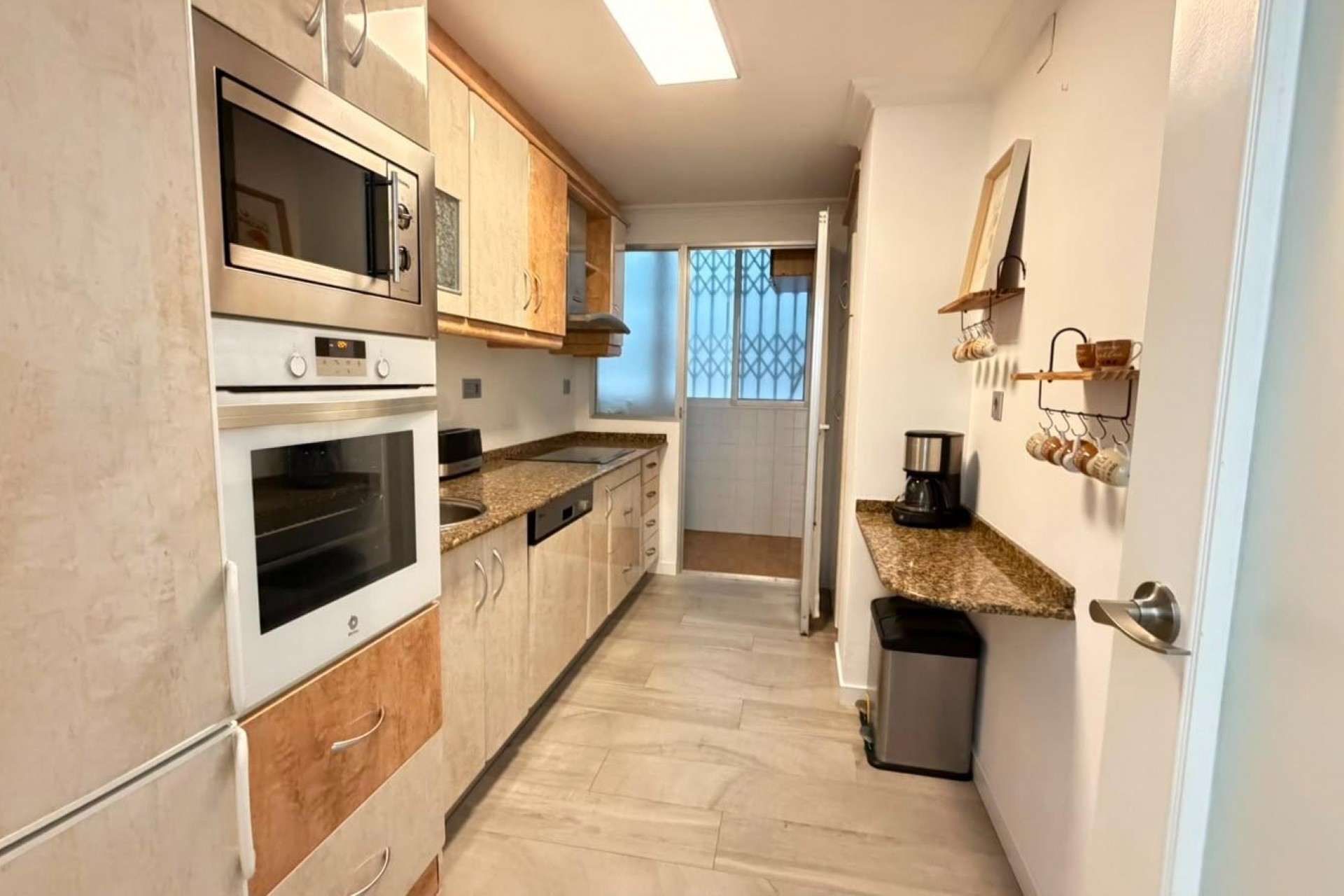 Brukt - Apartment -
Torrevieja - Centro - Muelle Pesquero