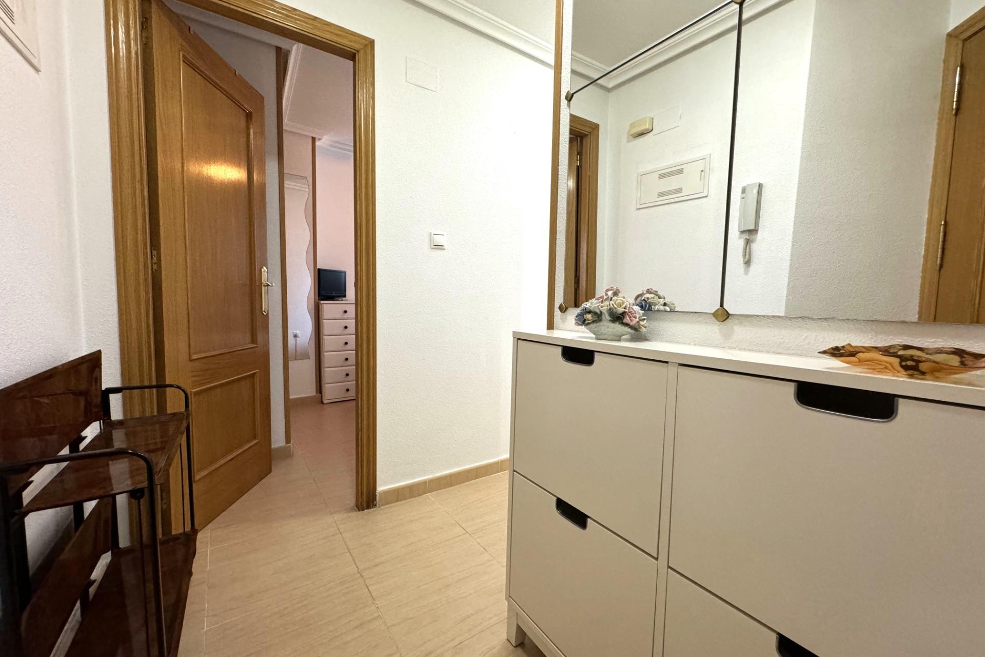 Brukt - Apartment -
Torrevieja - Centro