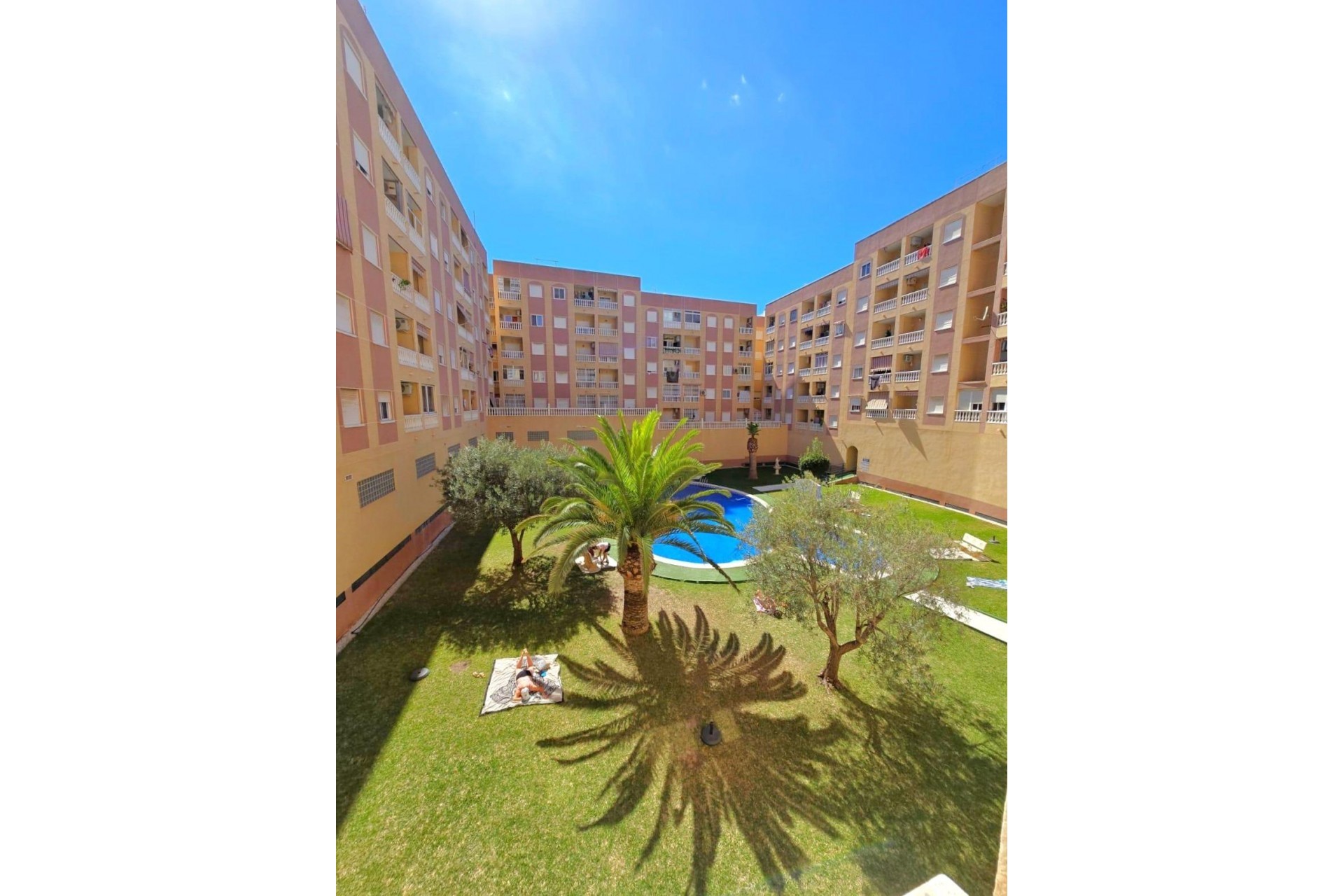 Brukt - Apartment -
Torrevieja - Centro