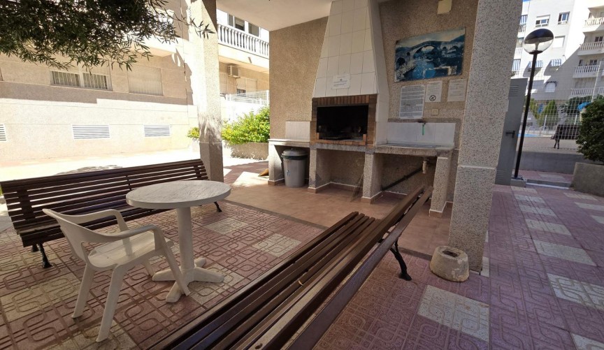 Brukt - Apartment -
Torrevieja - Centro