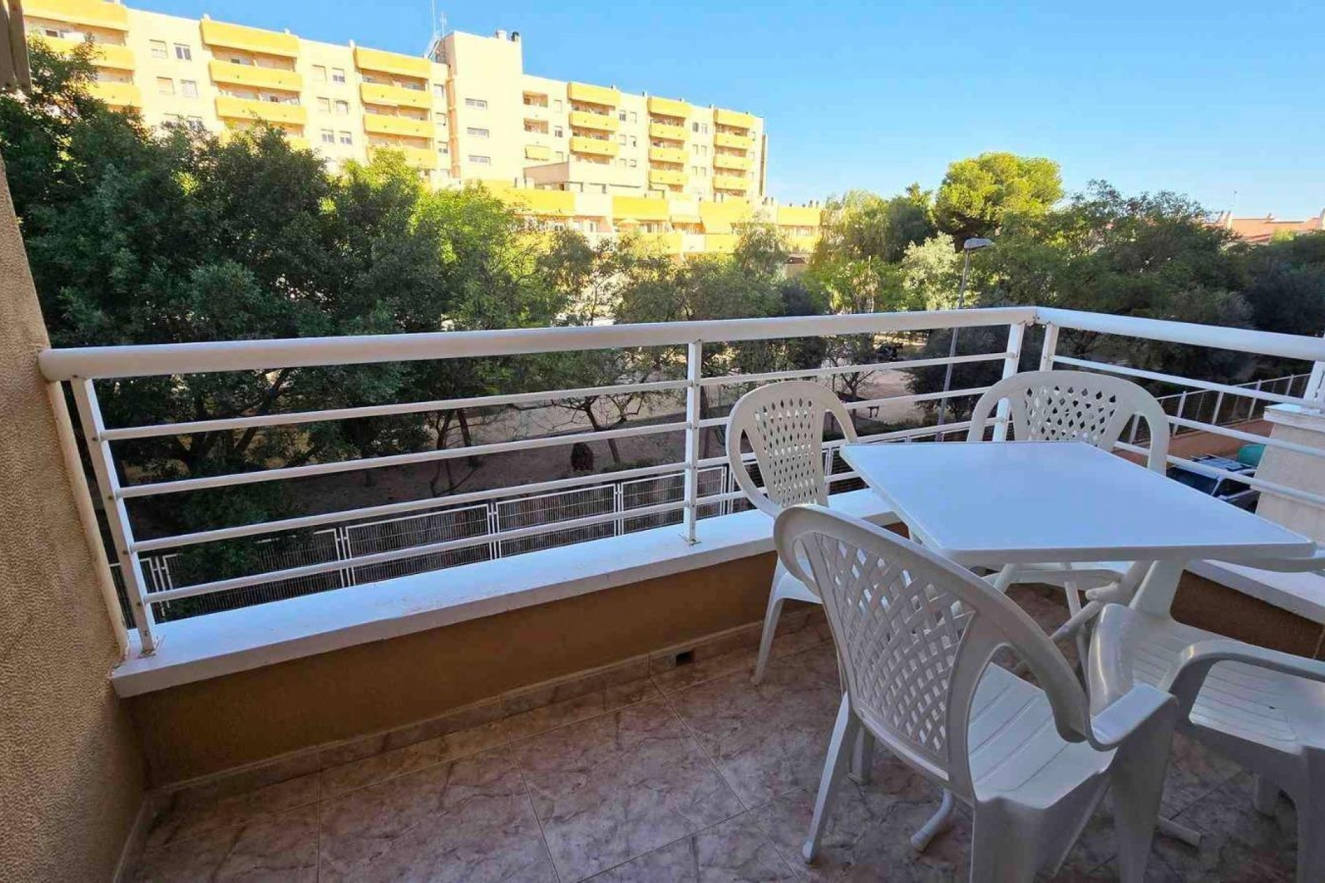 Brukt - Apartment -
Torrevieja - Centro