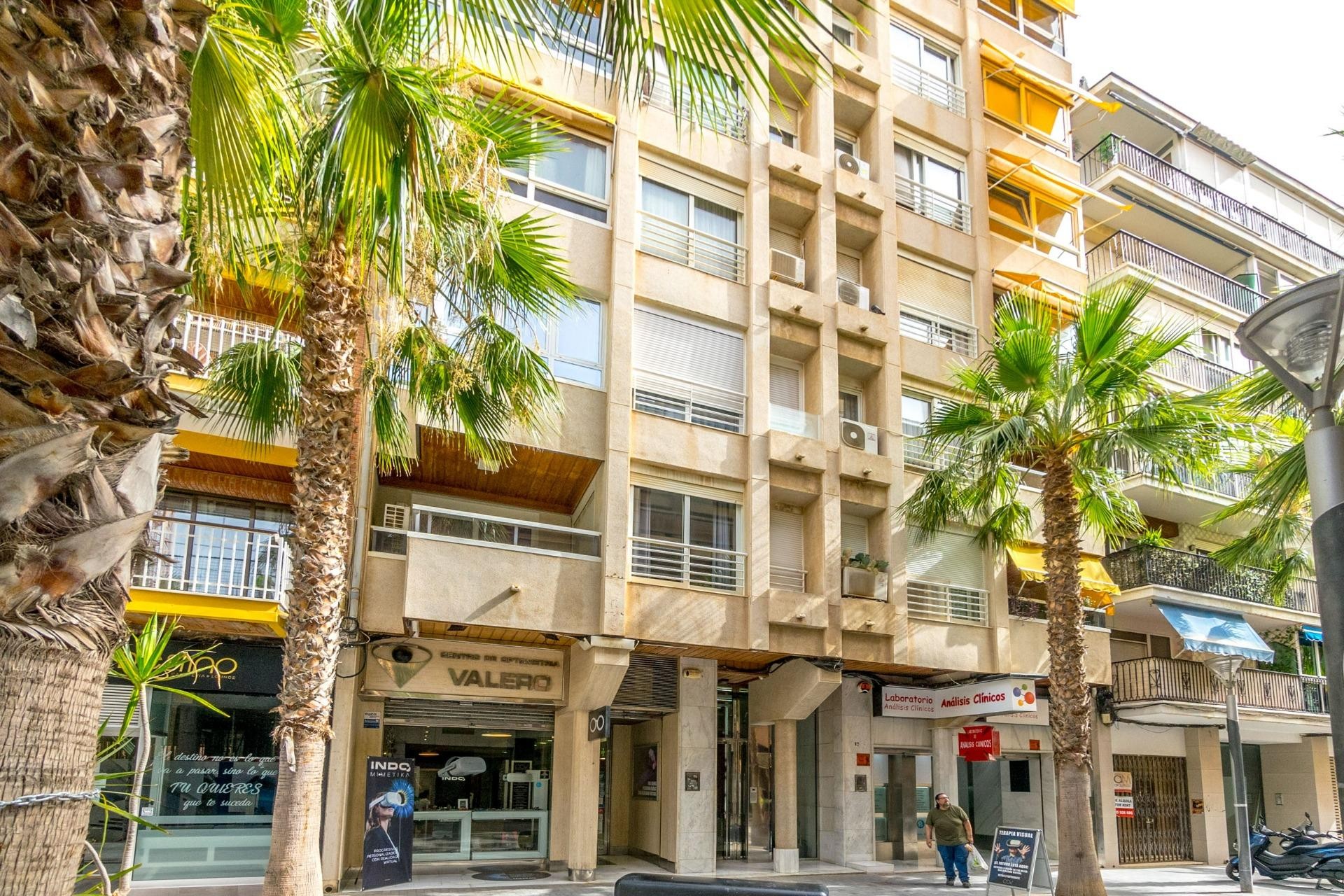 Brukt - Apartment -
Torrevieja - Centro