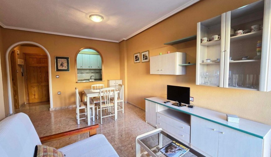 Brukt - Apartment -
Torrevieja - Centro