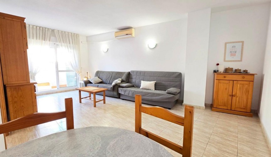 Brukt - Apartment -
Torrevieja - Centro