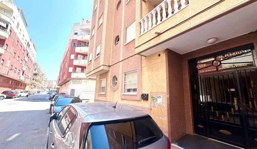 Brukt - Apartment -
Torrevieja - Centro