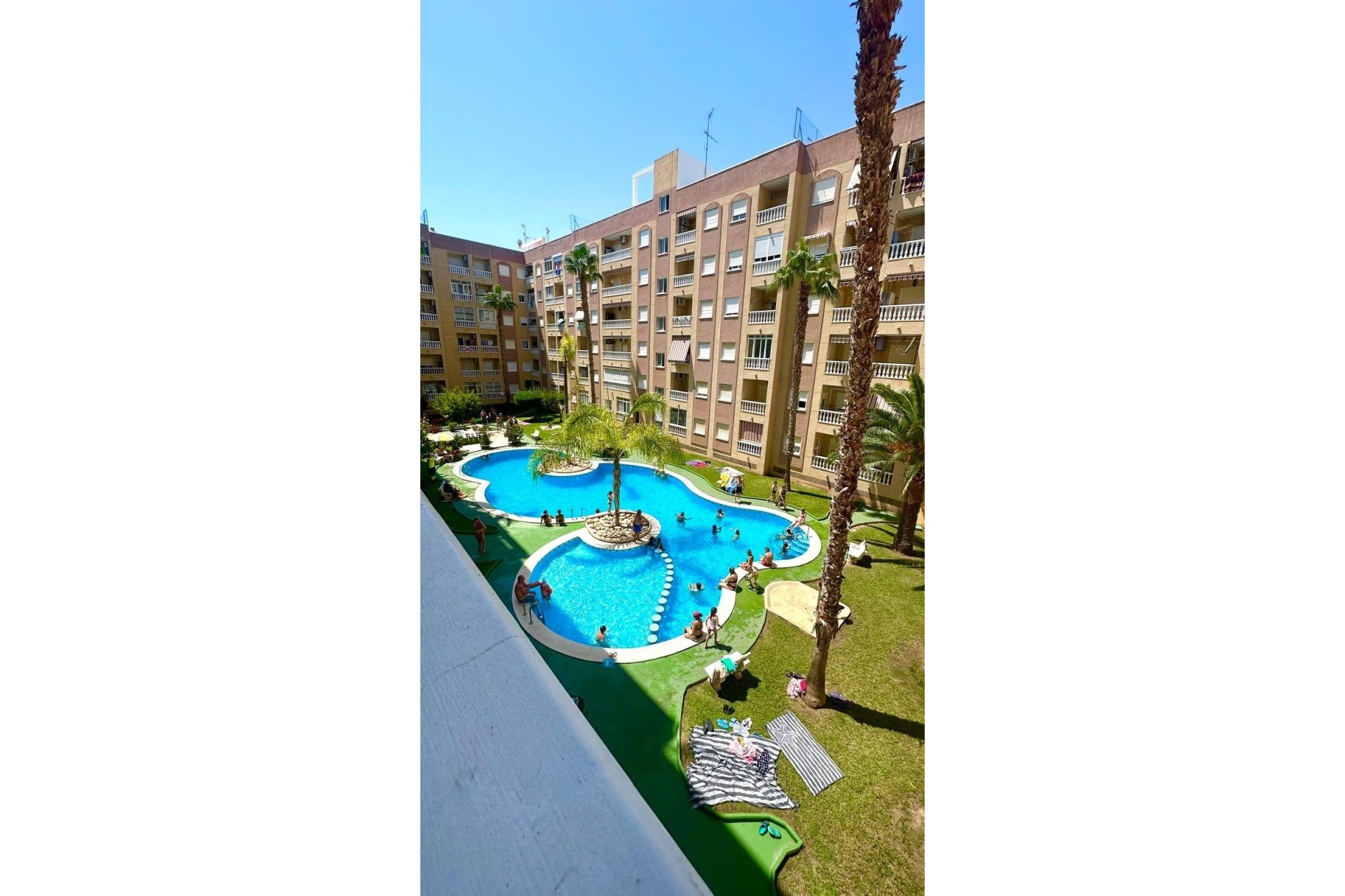 Brukt - Apartment -
Torrevieja - Centro
