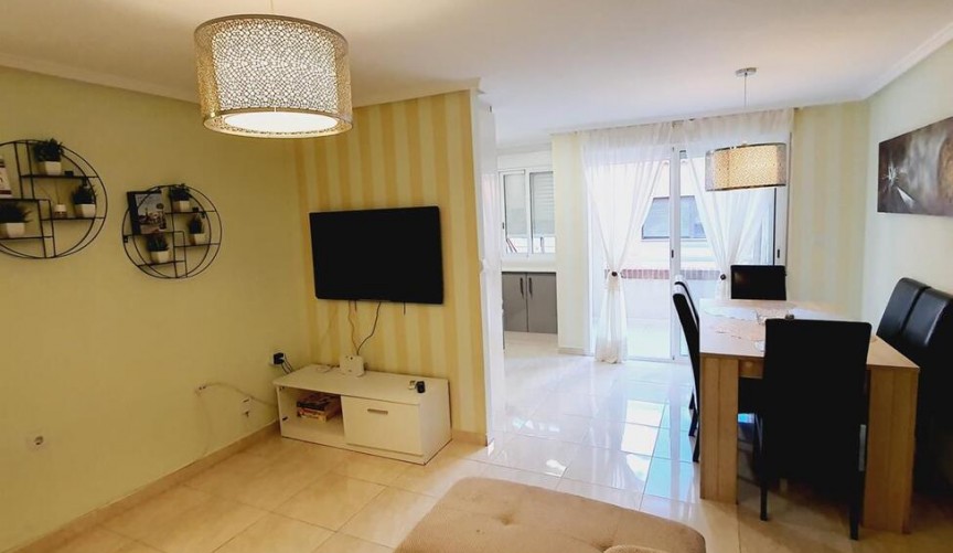 Brukt - Apartment -
Torrevieja - Centro