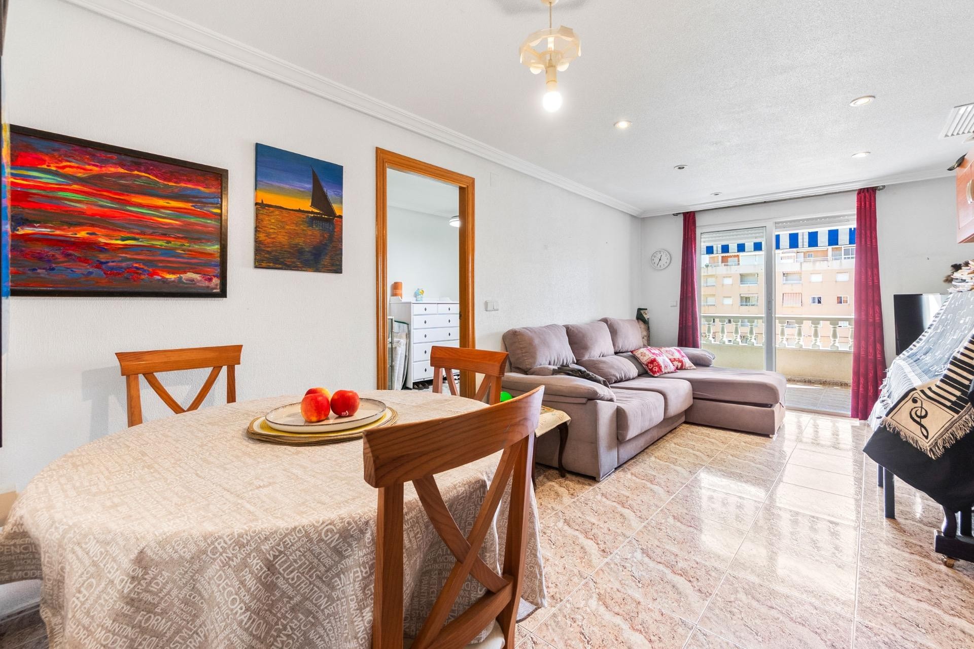 Brukt - Apartment -
Torrevieja - Centro