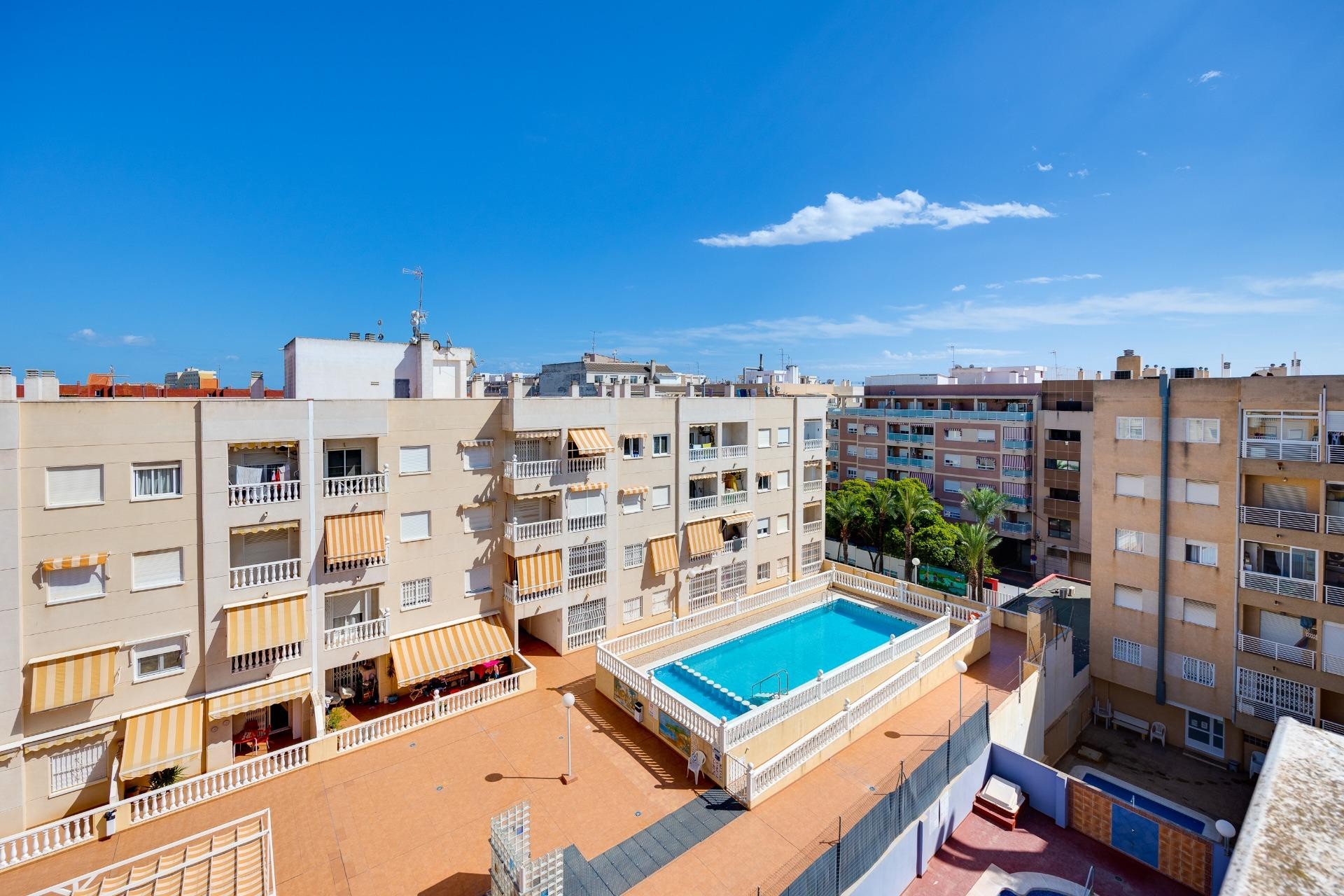 Brukt - Apartment -
Torrevieja - Centro