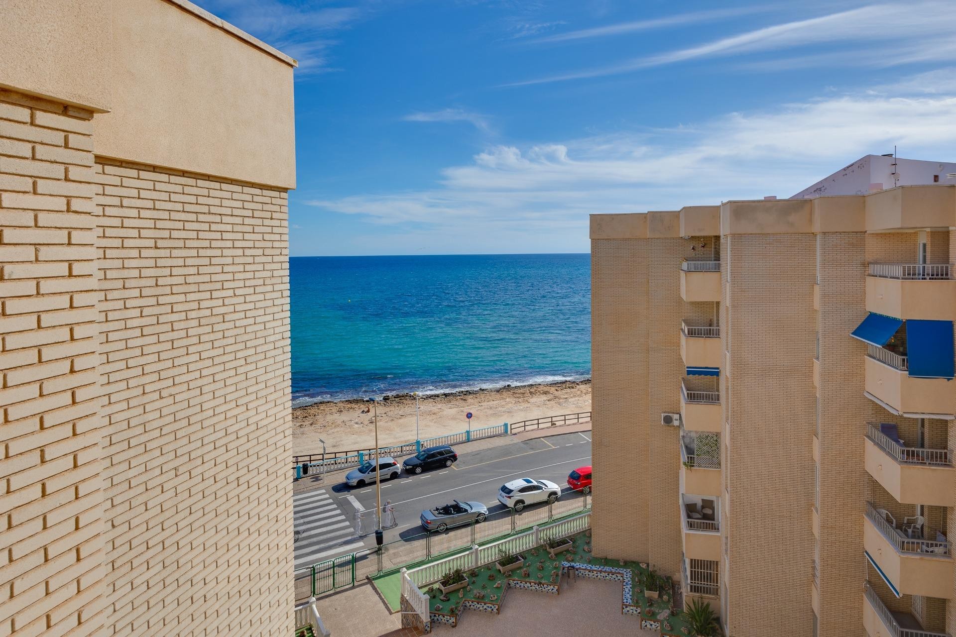 Brukt - Apartment -
Torrevieja - Centro