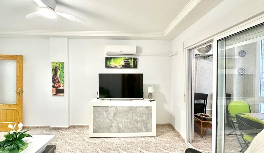 Brukt - Apartment -
Torrevieja - Centro