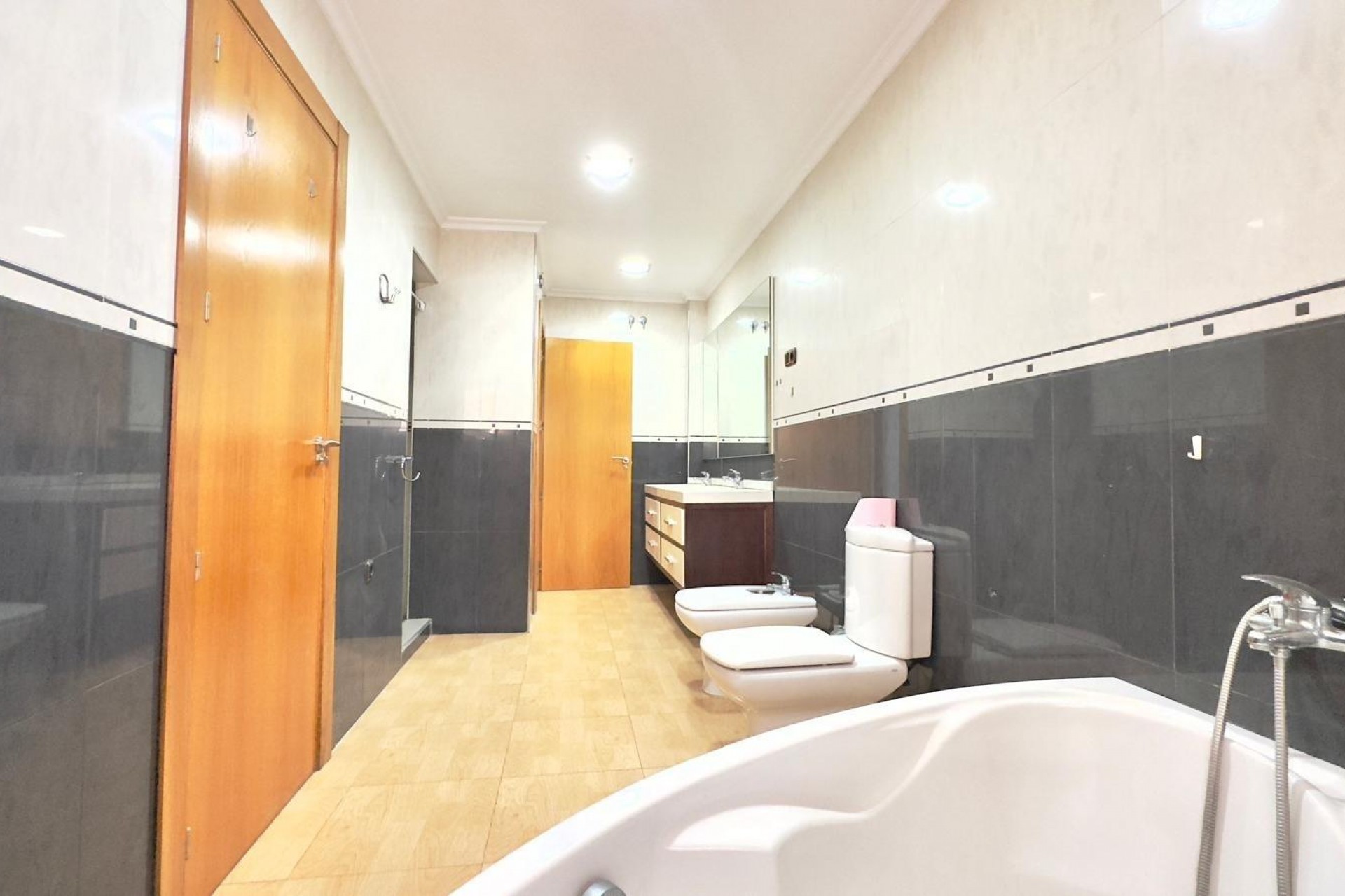 Brukt - Apartment -
Torrevieja - Centro