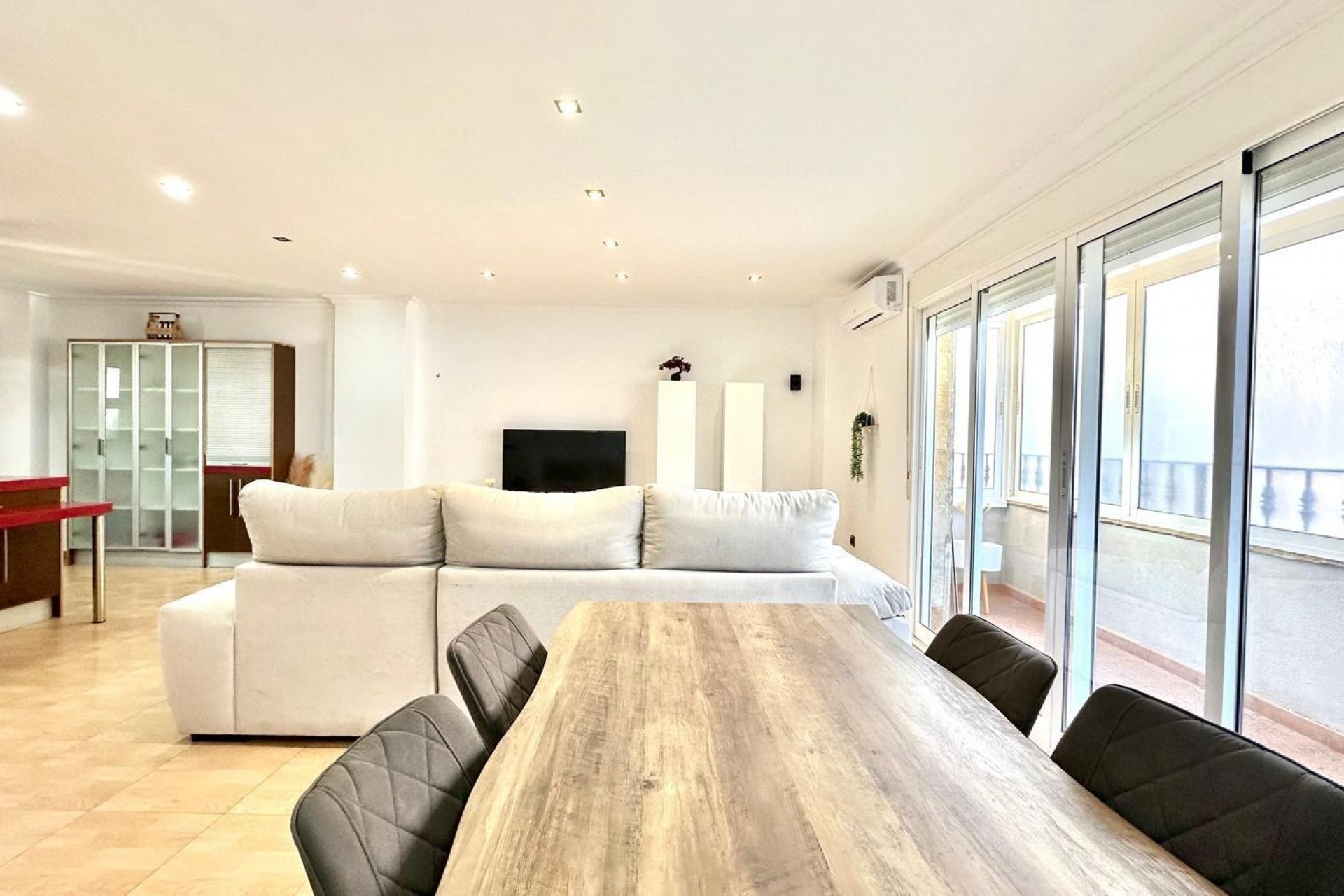 Brukt - Apartment -
Torrevieja - Centro