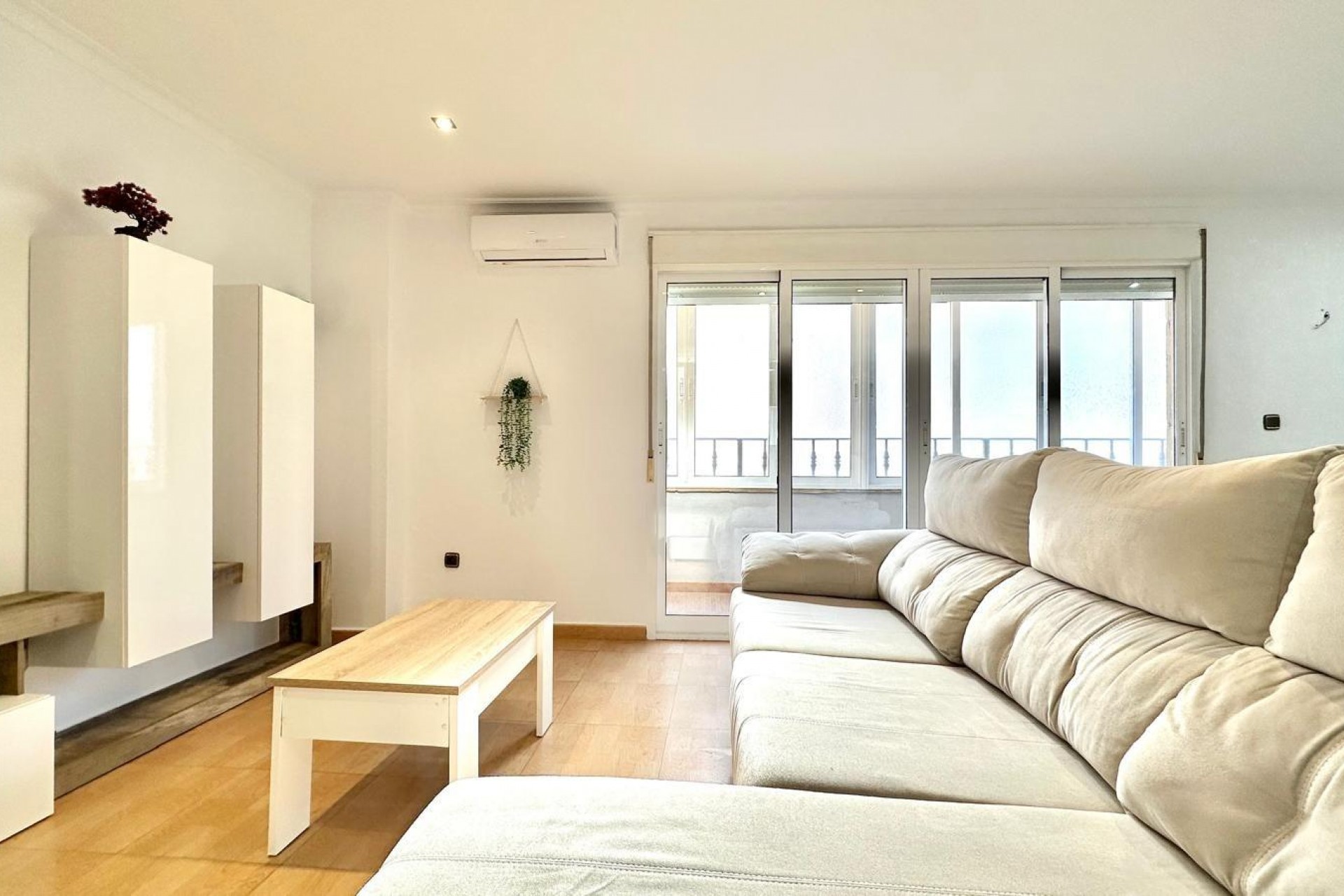 Brukt - Apartment -
Torrevieja - Centro