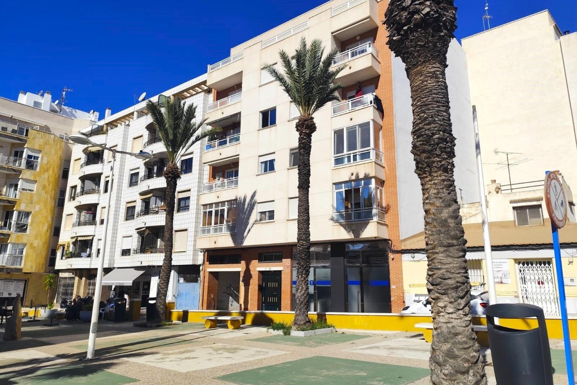 Brukt - Apartment -
Torrevieja - Centro