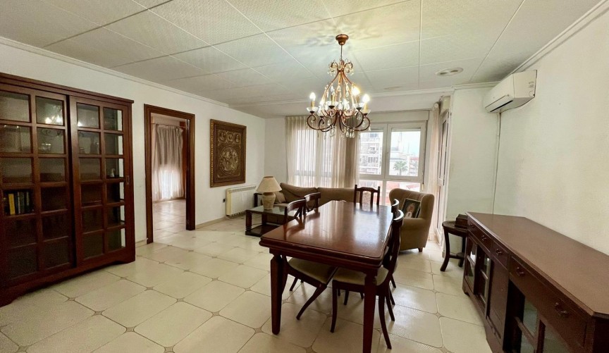 Brukt - Apartment -
Torrevieja - Centro