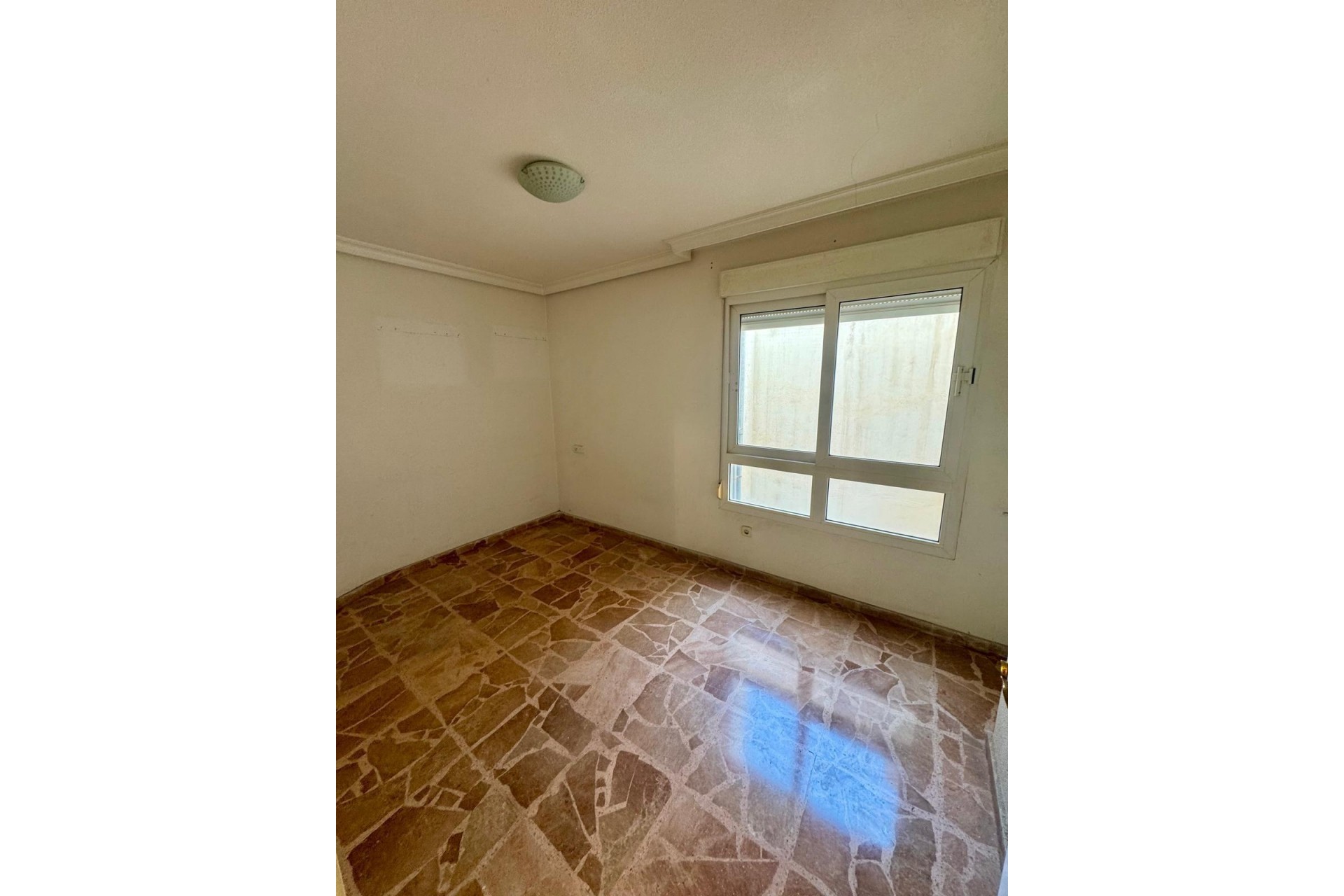 Brukt - Apartment -
Torrevieja - Centro