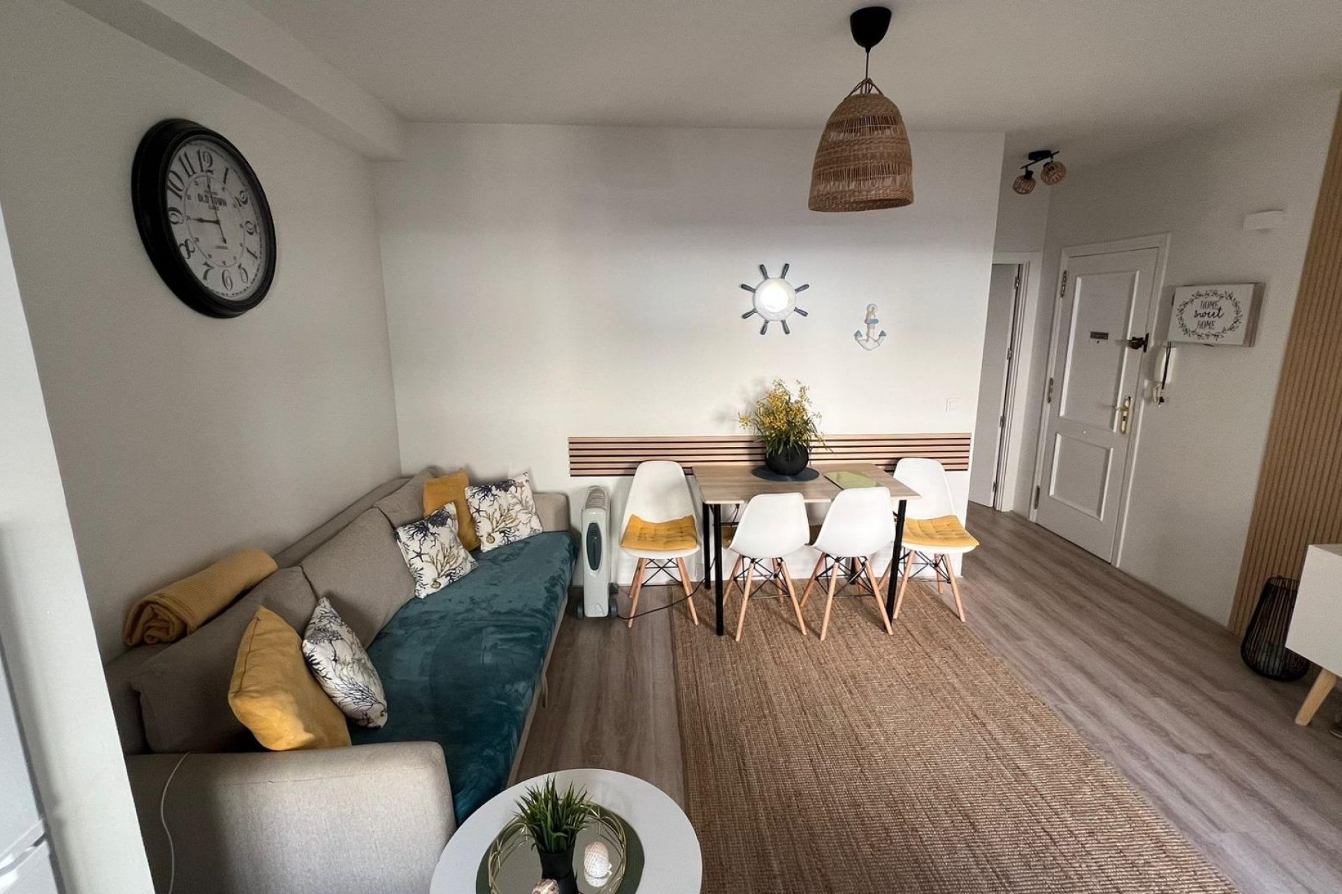 Brukt - Apartment -
Torrevieja - Centro