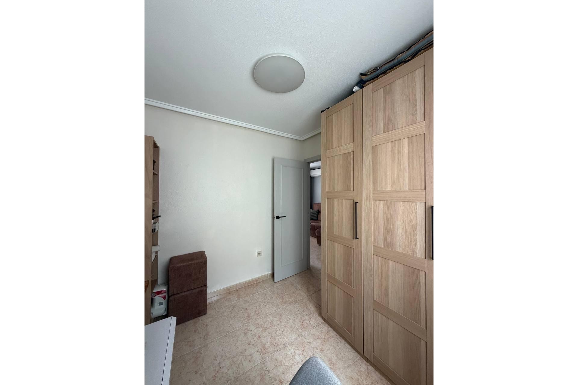 Brukt - Apartment -
Torrevieja - Centro