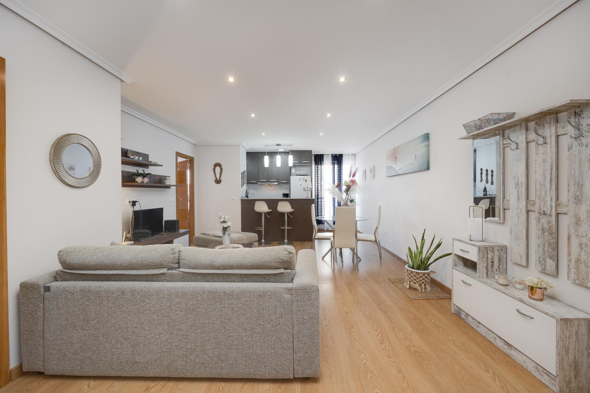 Brukt - Apartment -
Torrevieja - Centro
