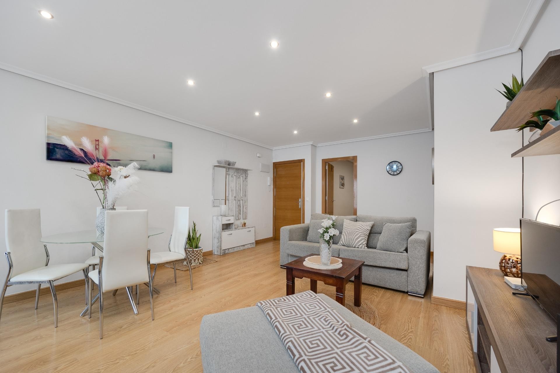 Brukt - Apartment -
Torrevieja - Centro