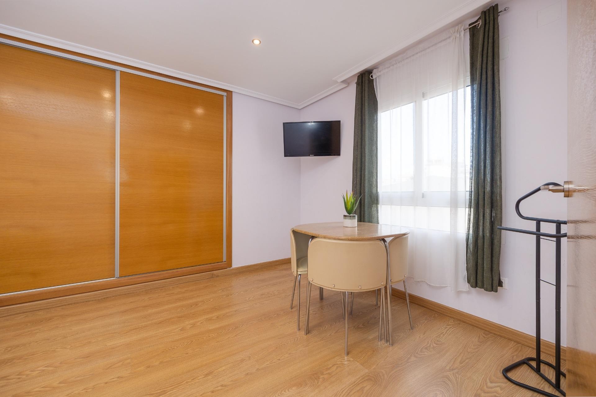 Brukt - Apartment -
Torrevieja - Centro