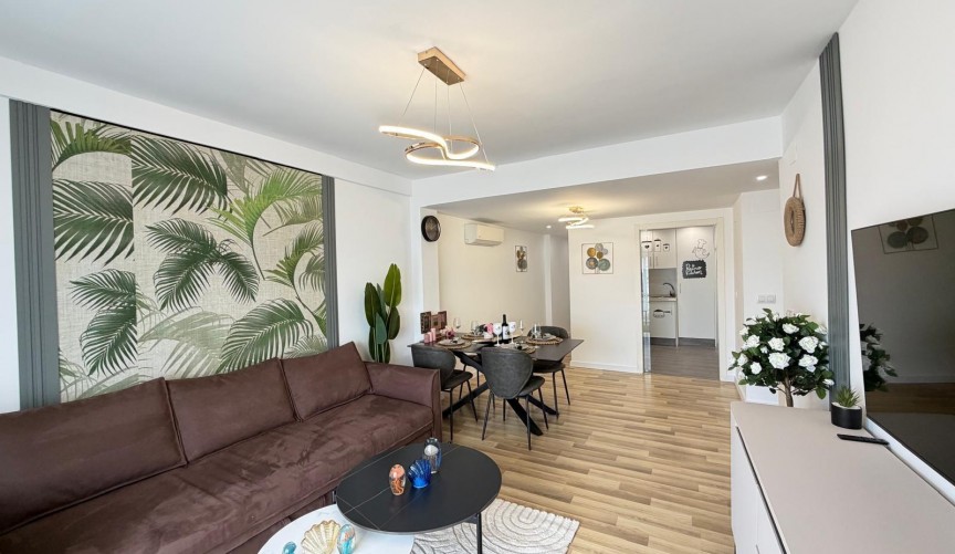 Brukt - Apartment -
Torrevieja - Centro