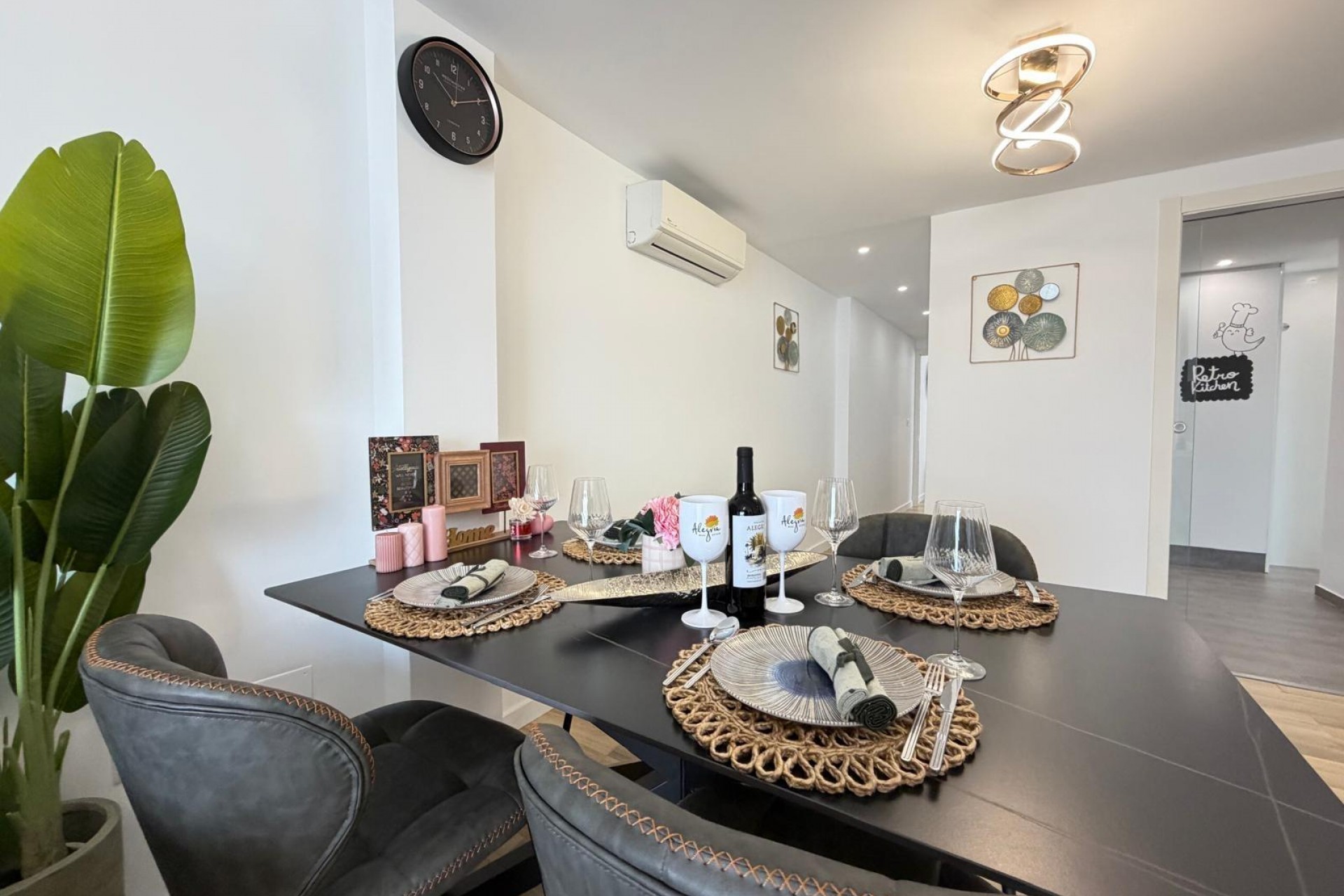 Brukt - Apartment -
Torrevieja - Centro