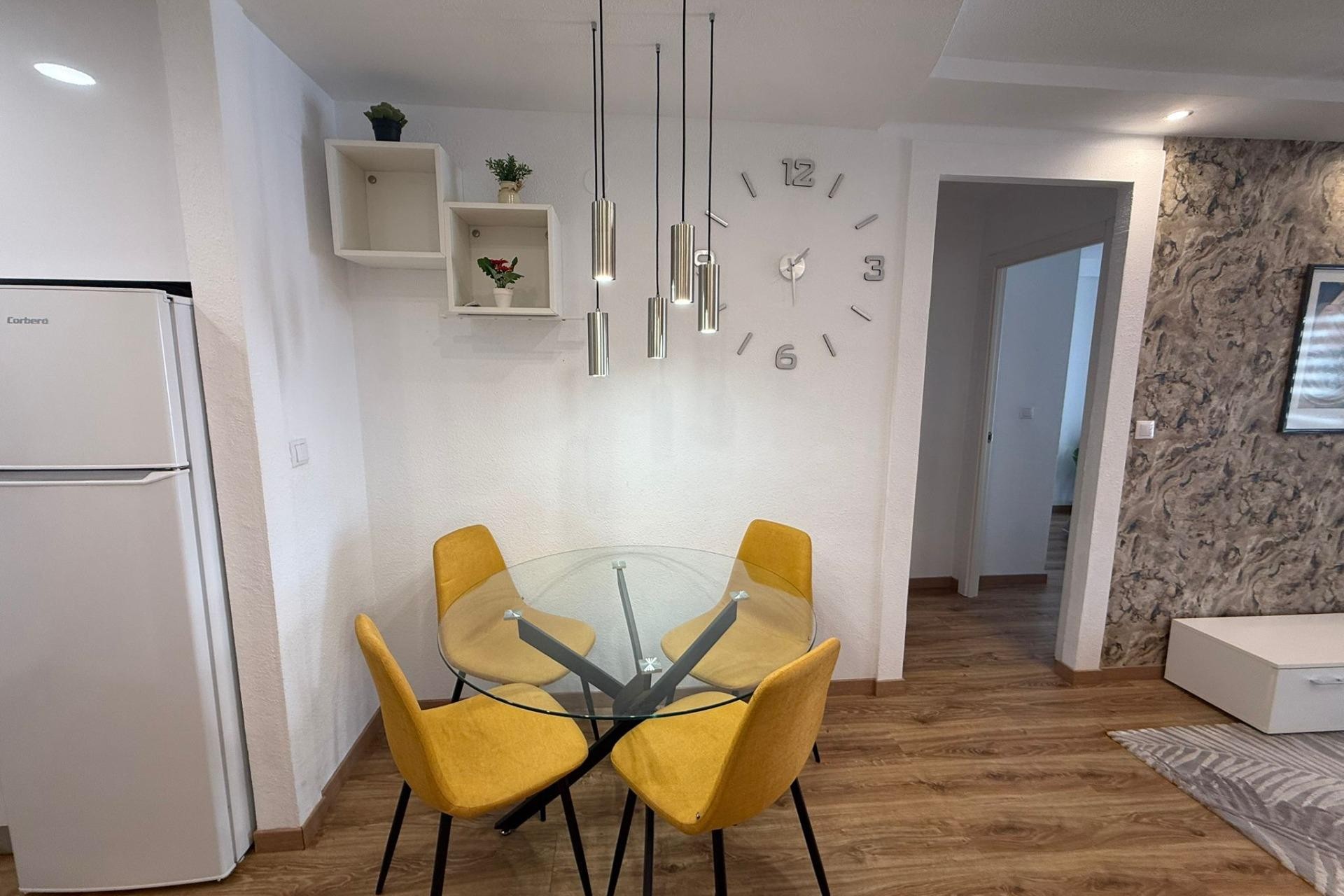 Brukt - Apartment -
Torrevieja - Centro