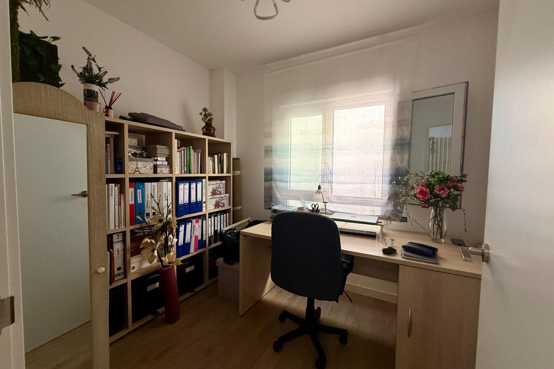 Brukt - Apartment -
Torrevieja - Centro