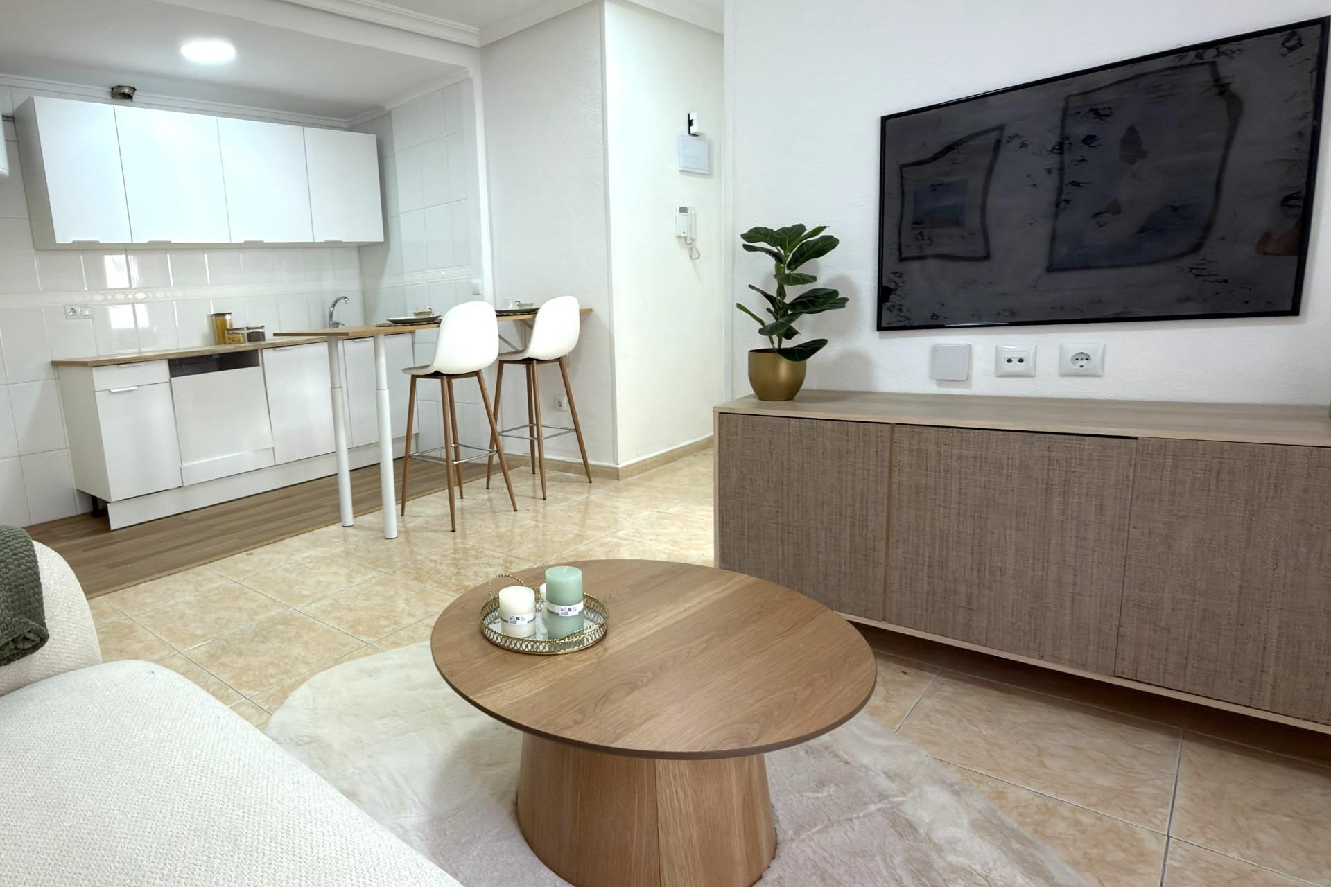 Brukt - Apartment -
Torrevieja - Centro