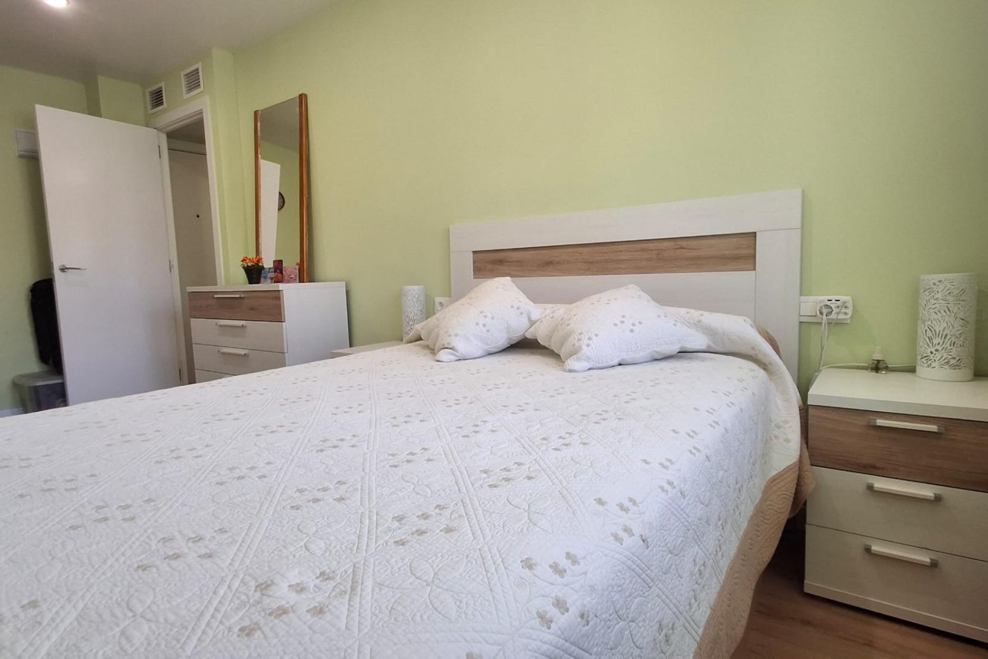 Brukt - Apartment -
Torrevieja - Centro
