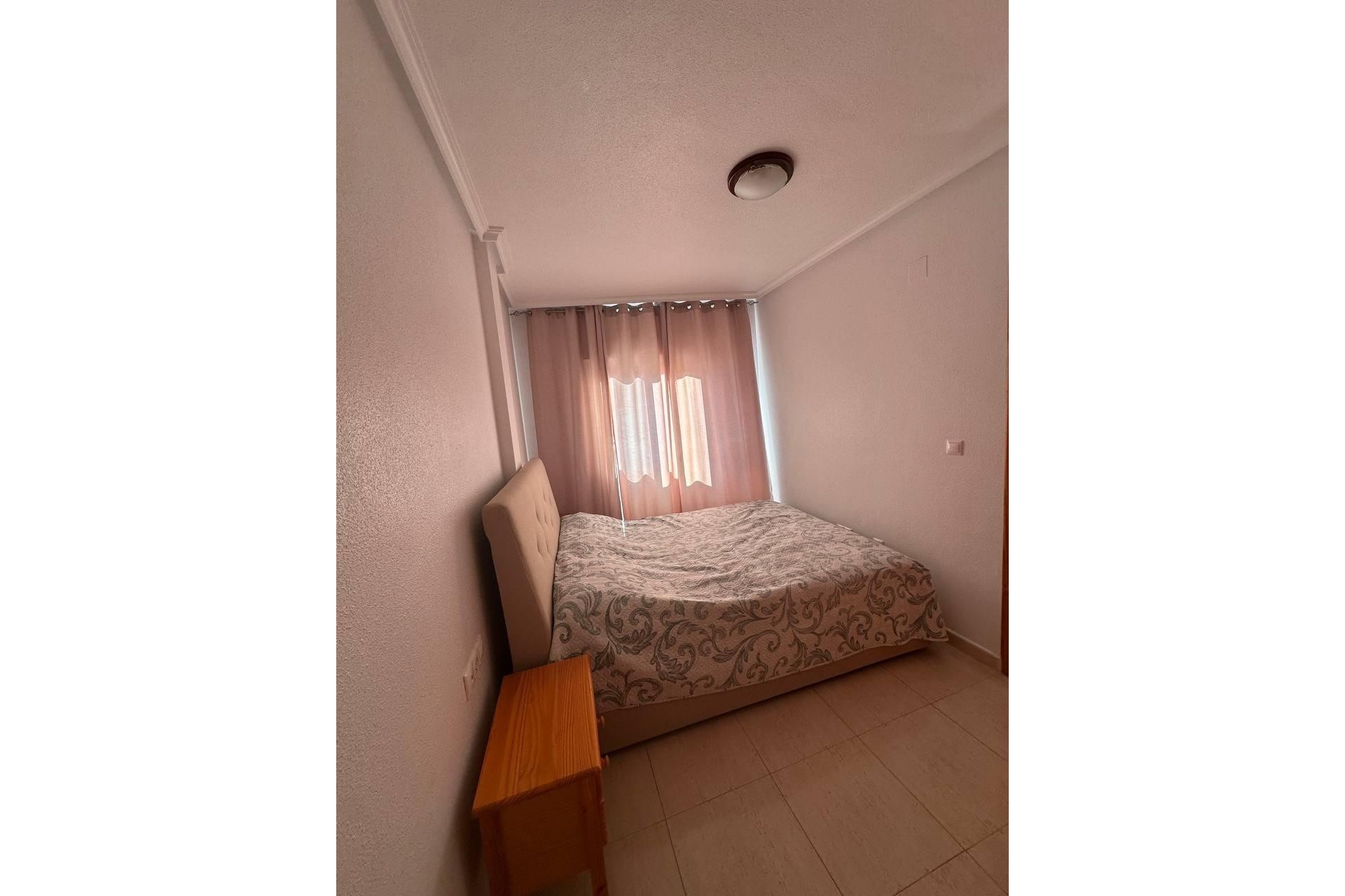 Brukt - Apartment -
Torrevieja - Centro