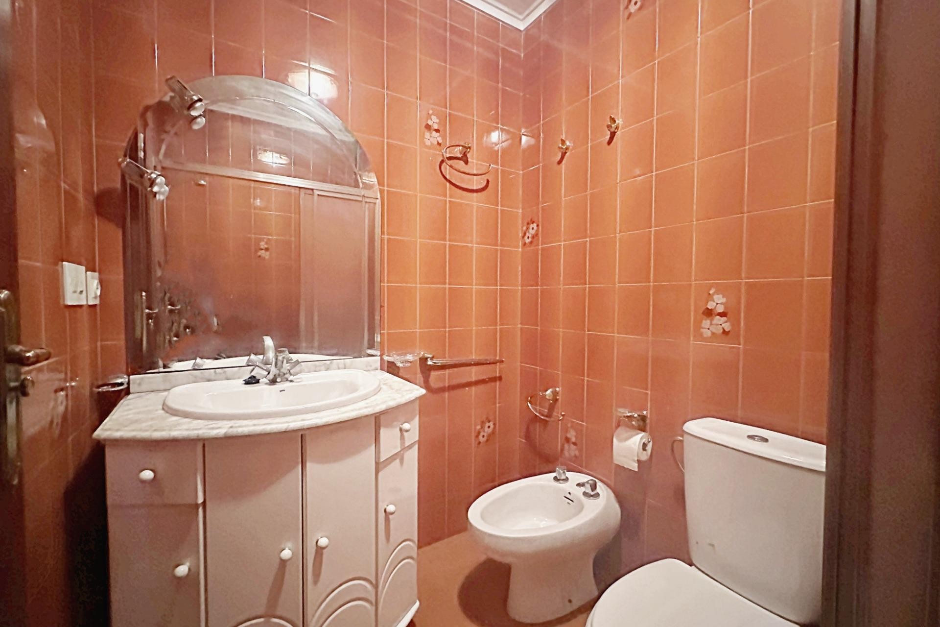Brukt - Apartment -
Torrevieja - Centro