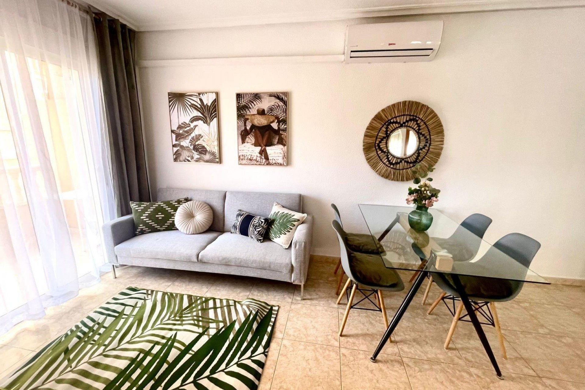 Brukt - Apartment -
Torrevieja - Centro