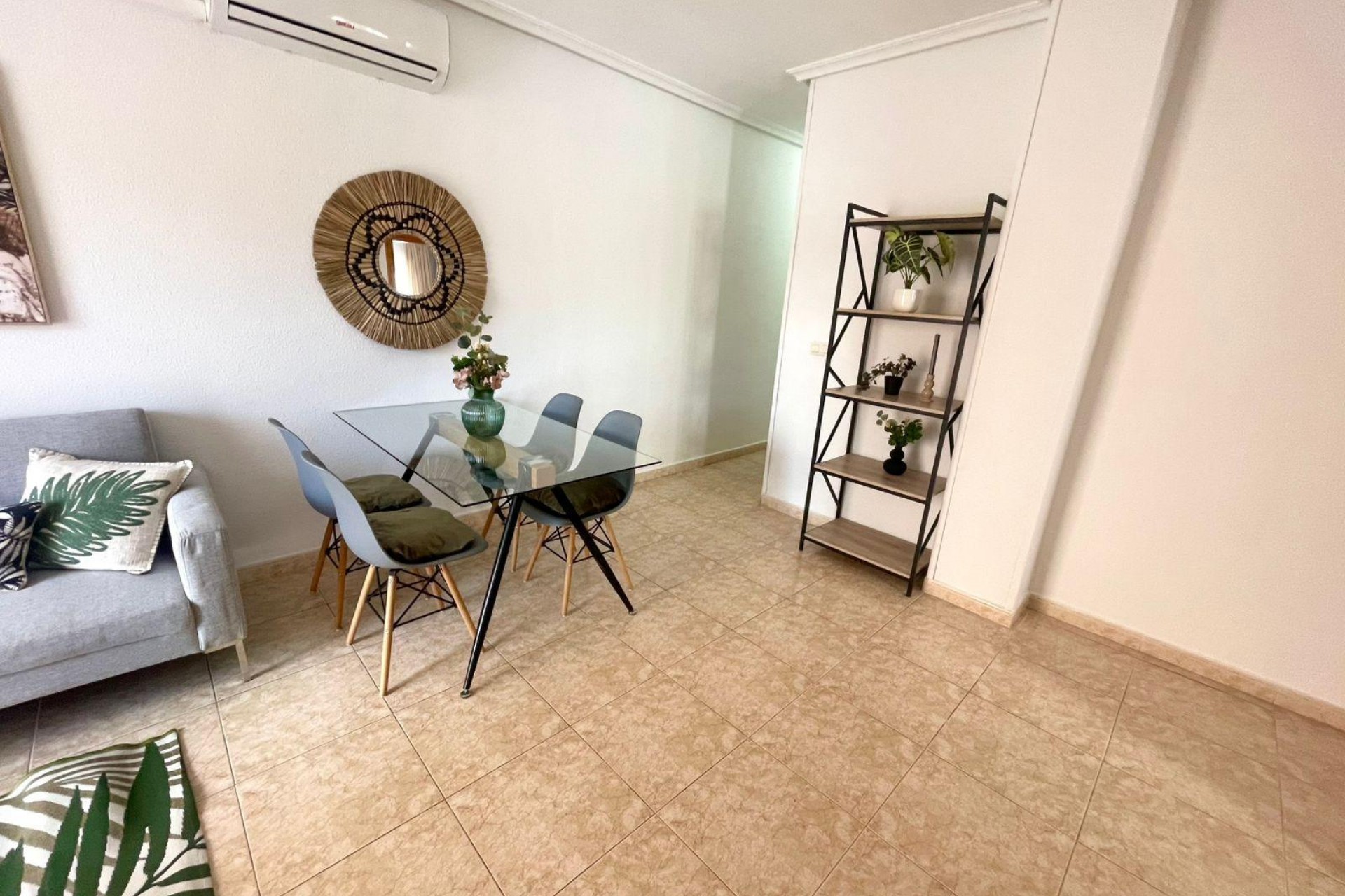 Brukt - Apartment -
Torrevieja - Centro