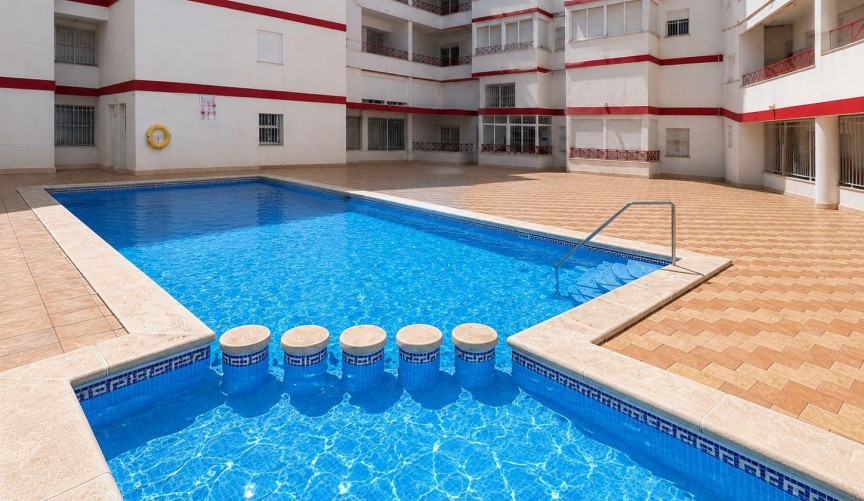Brukt - Apartment -
Torrevieja - Centro