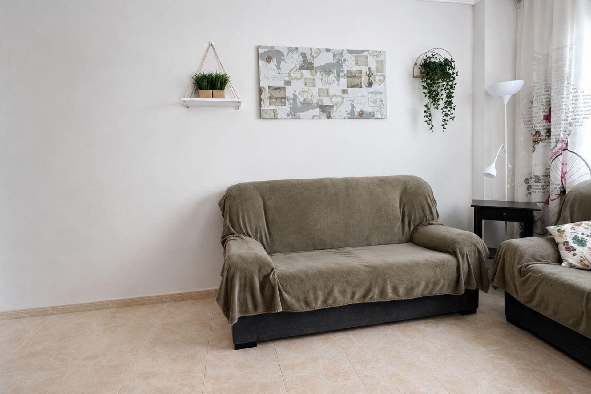 Brukt - Apartment -
Torrevieja - Centro