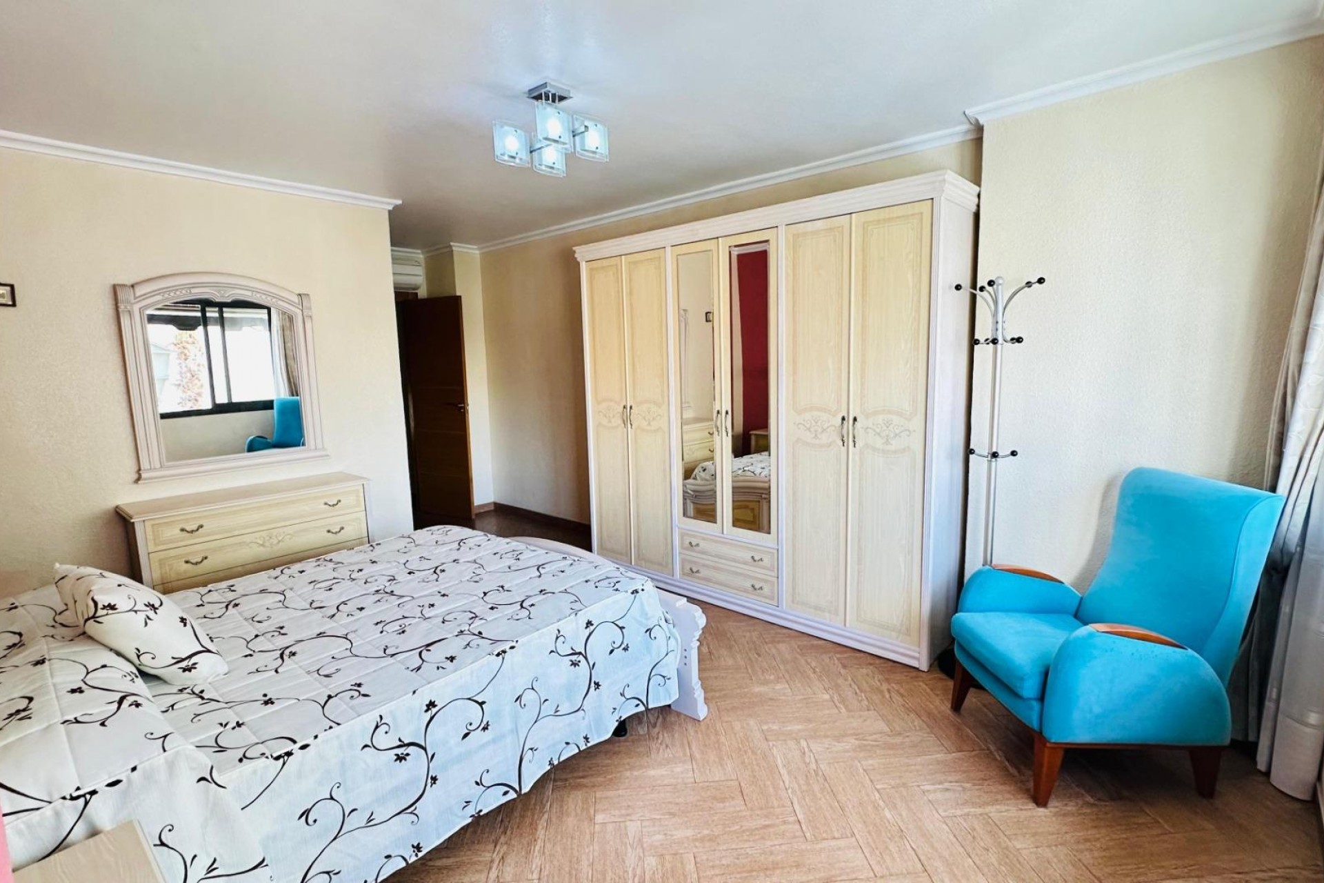 Brukt - Apartment -
Torrevieja - Centro