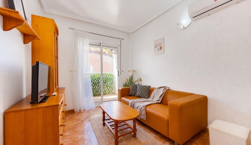 Brukt - Apartment -
Torrevieja - Centro