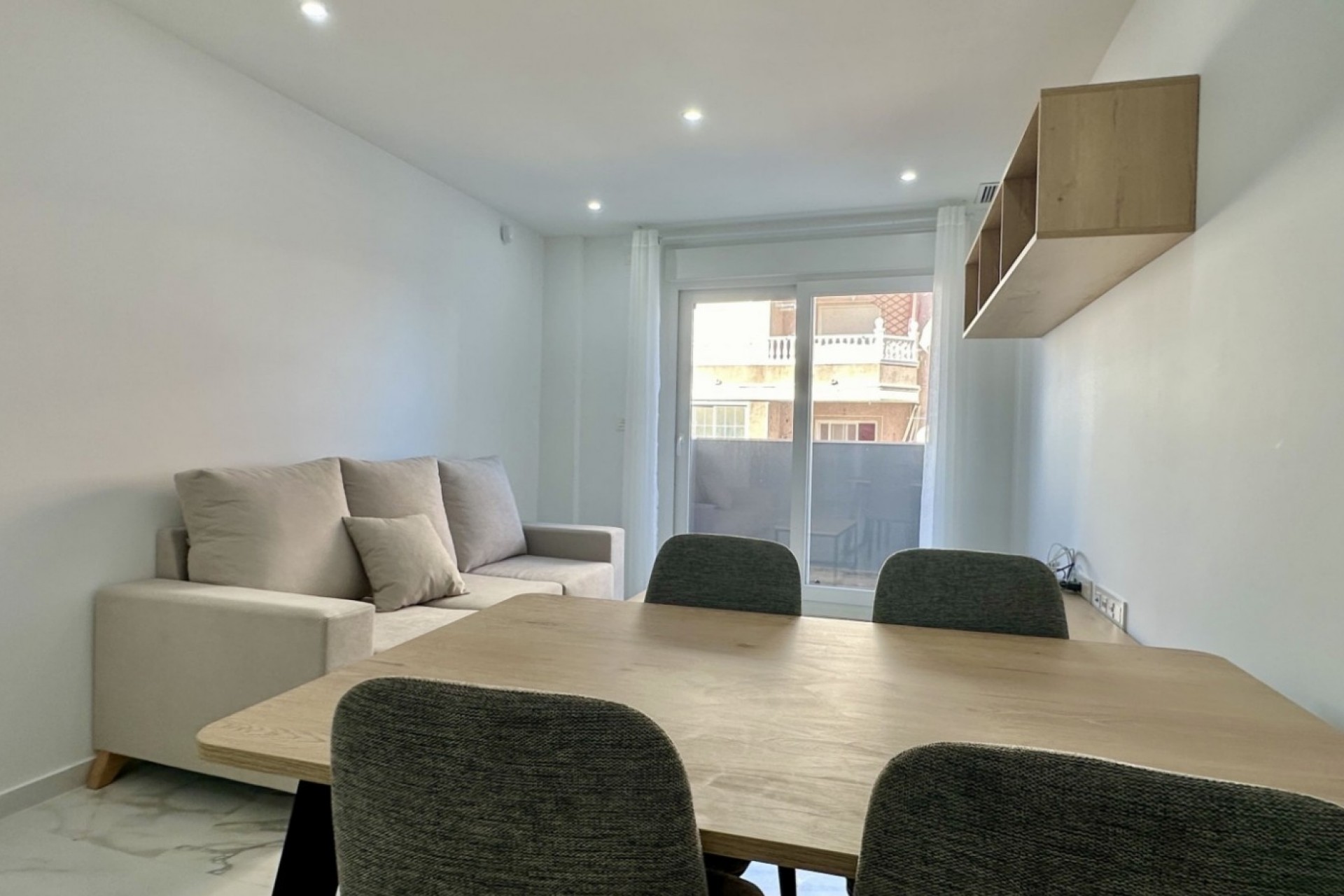 Brukt - Apartment -
Torrevieja - Costa Blanca