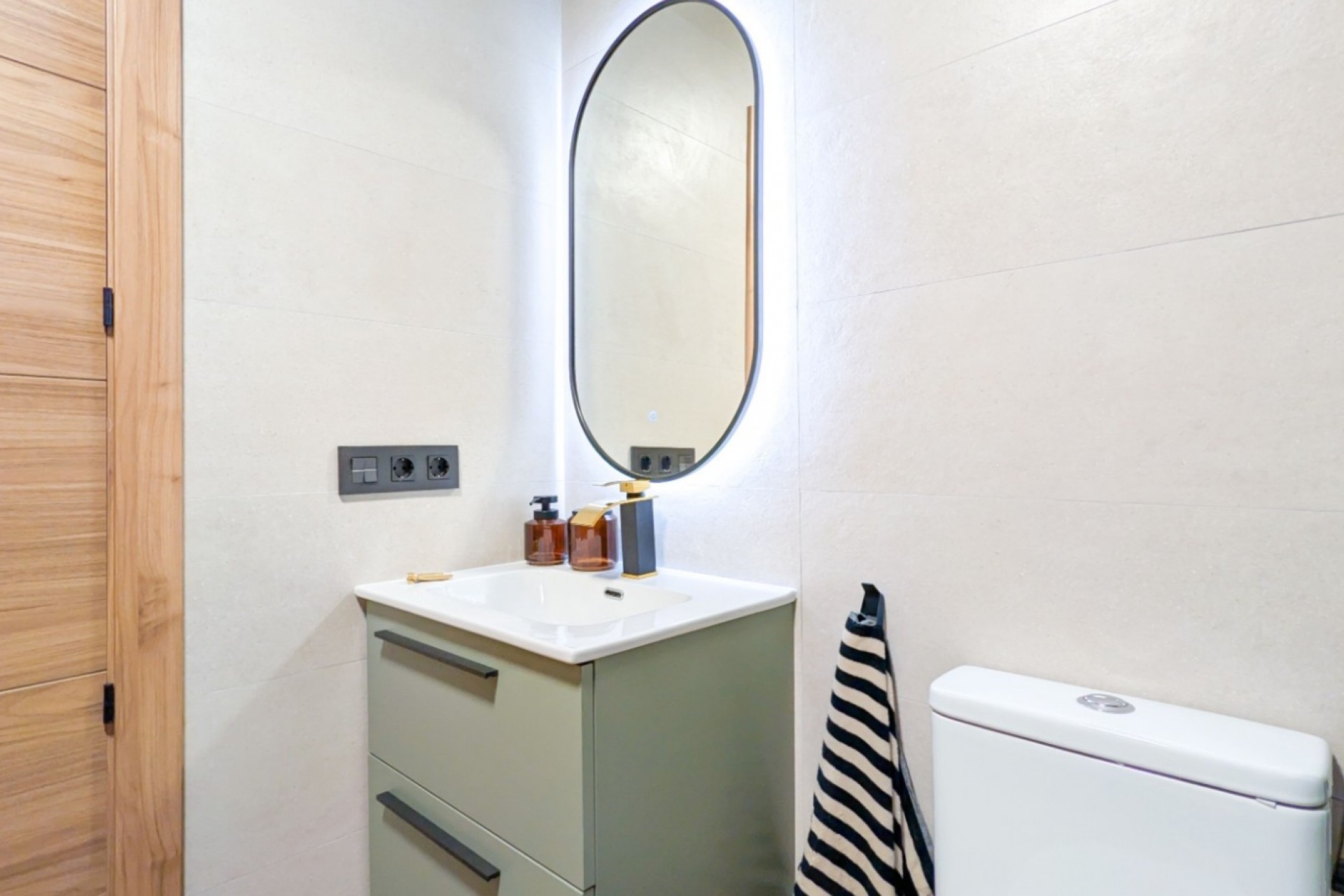 Brukt - Apartment -
Torrevieja - Costa Blanca