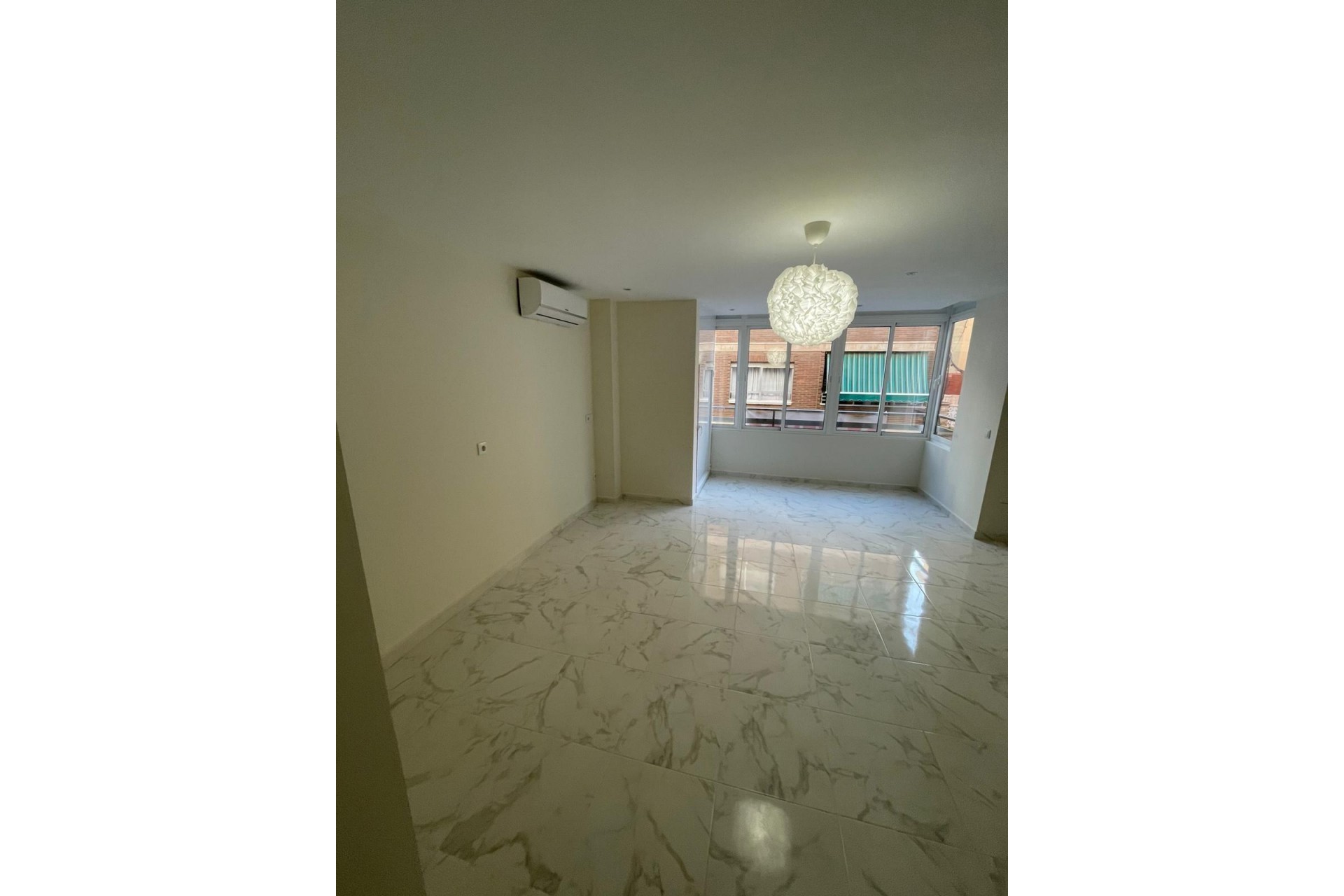 Brukt - Apartment -
Torrevieja - Costa Blanca