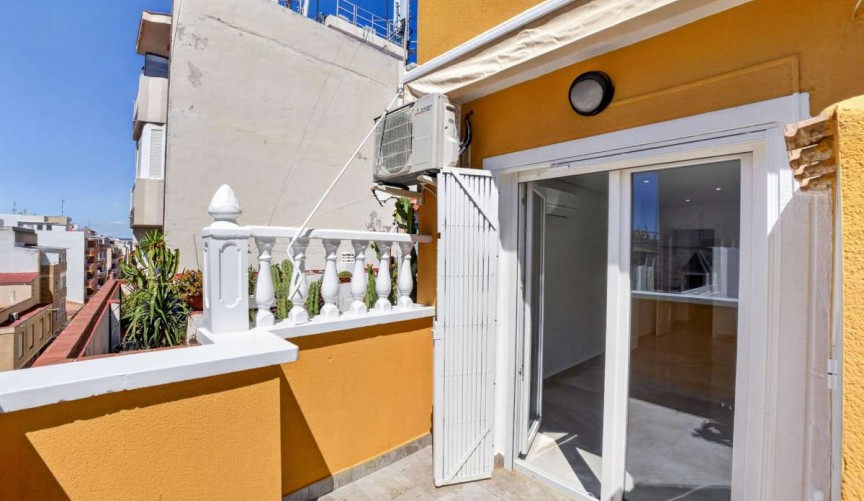Brukt - Apartment -
Torrevieja - Costa Blanca