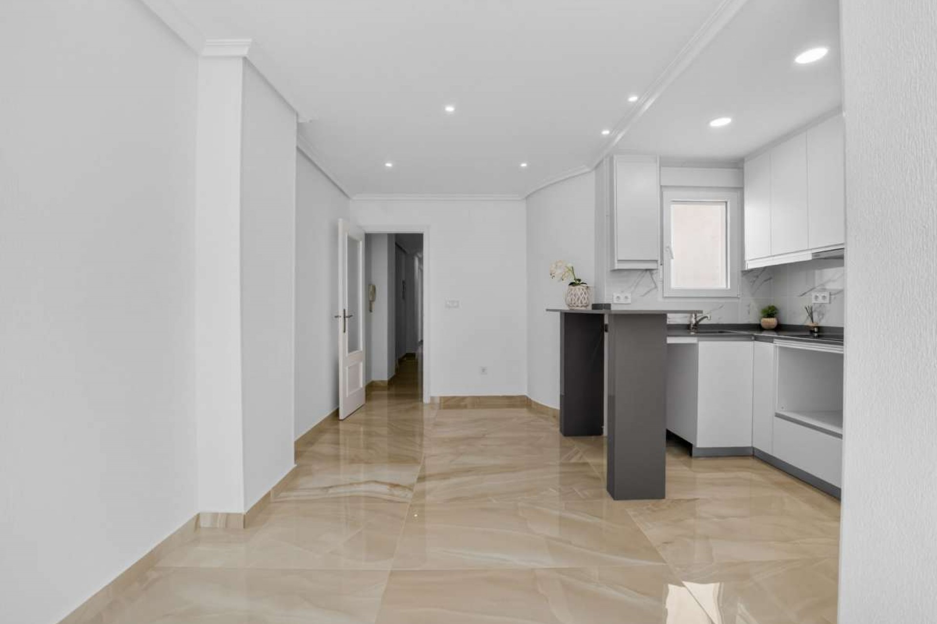 Brukt - Apartment -
Torrevieja - Costa Blanca